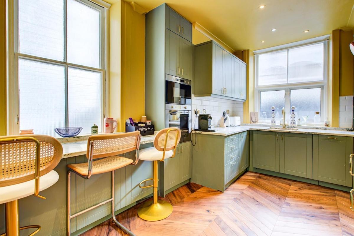Iconic Hyde Park Apartment, 3Br Flat, Walk To Oxford St & Hyde Park
