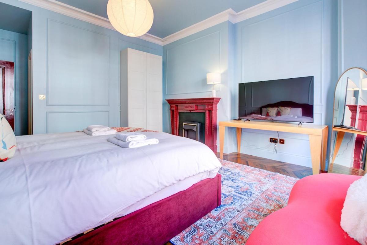 Iconic Hyde Park Apartment, 3Br Flat, Walk To Oxford St & Hyde Park Apartment