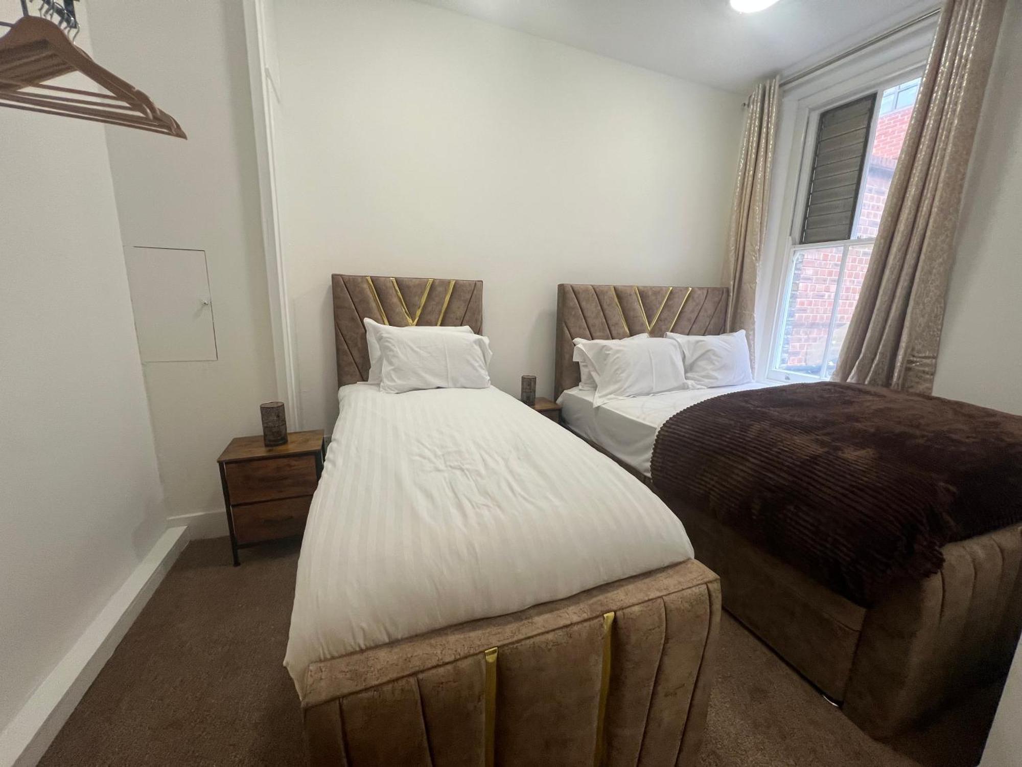 Stylish And Modern In Vibrant Soho Unbeatable Location Wdg Apartment London