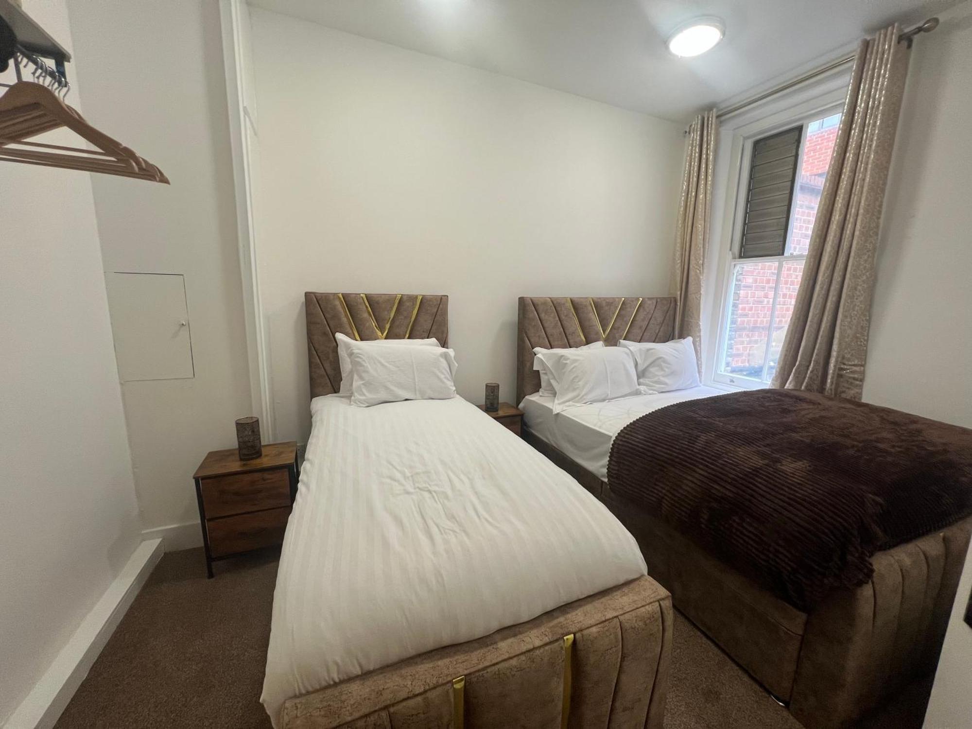 Stylish And Modern In Vibrant Soho Unbeatable Location Wdg * London