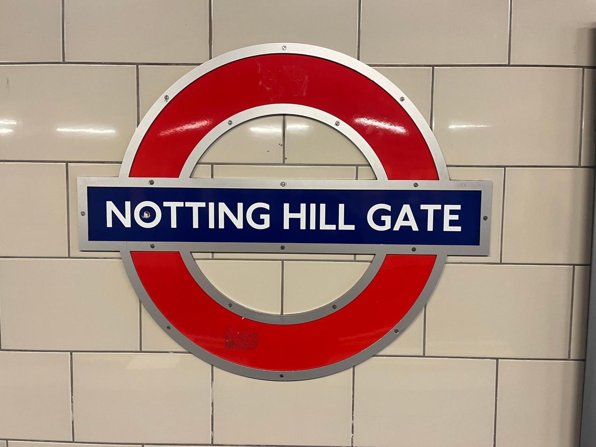 Newly Refurbished- Awesome Very Central Flat In Famous Notting Hill With A Balcony London