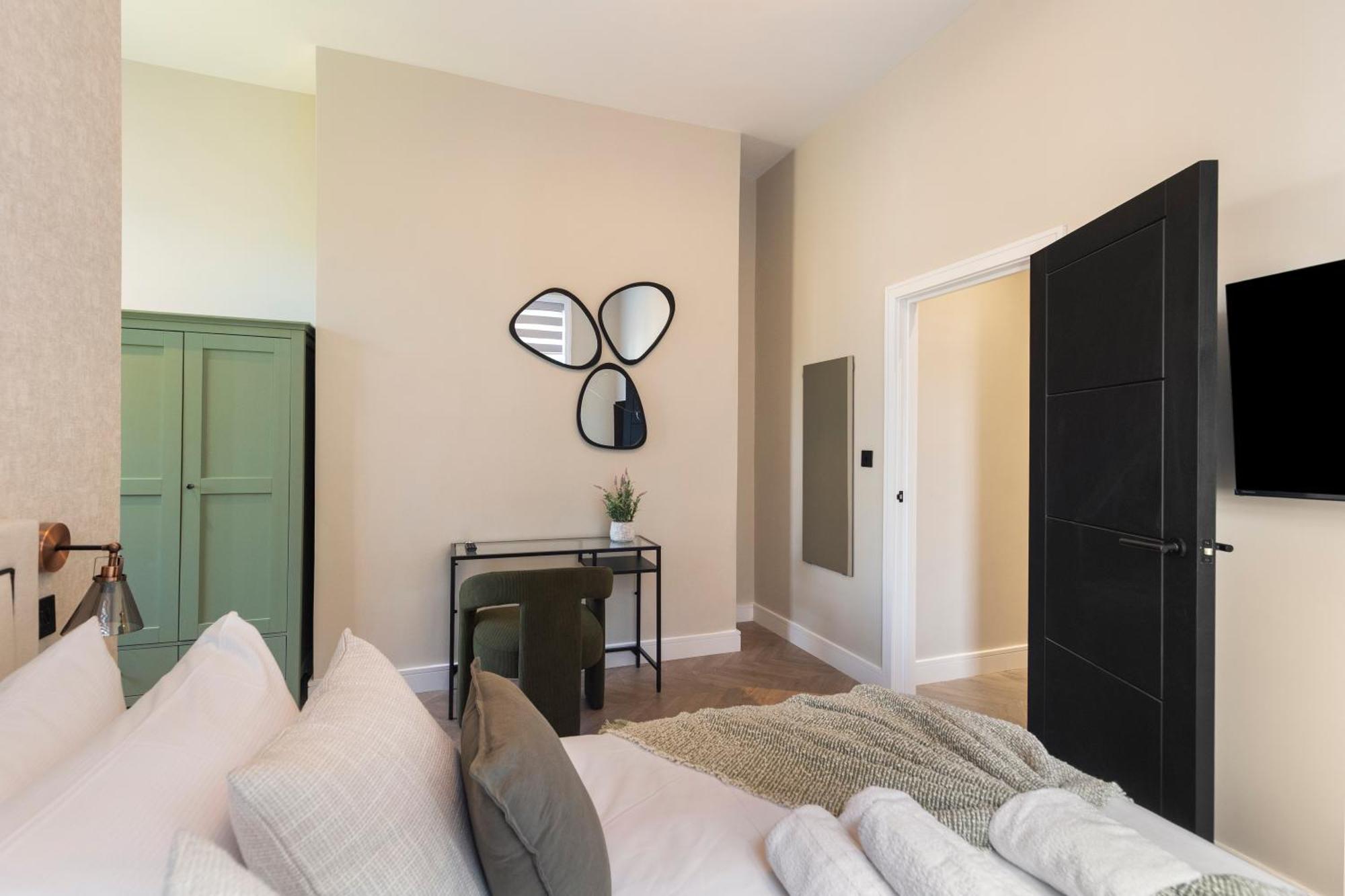 Luxury Living 3br In Maida Vale Apartment *