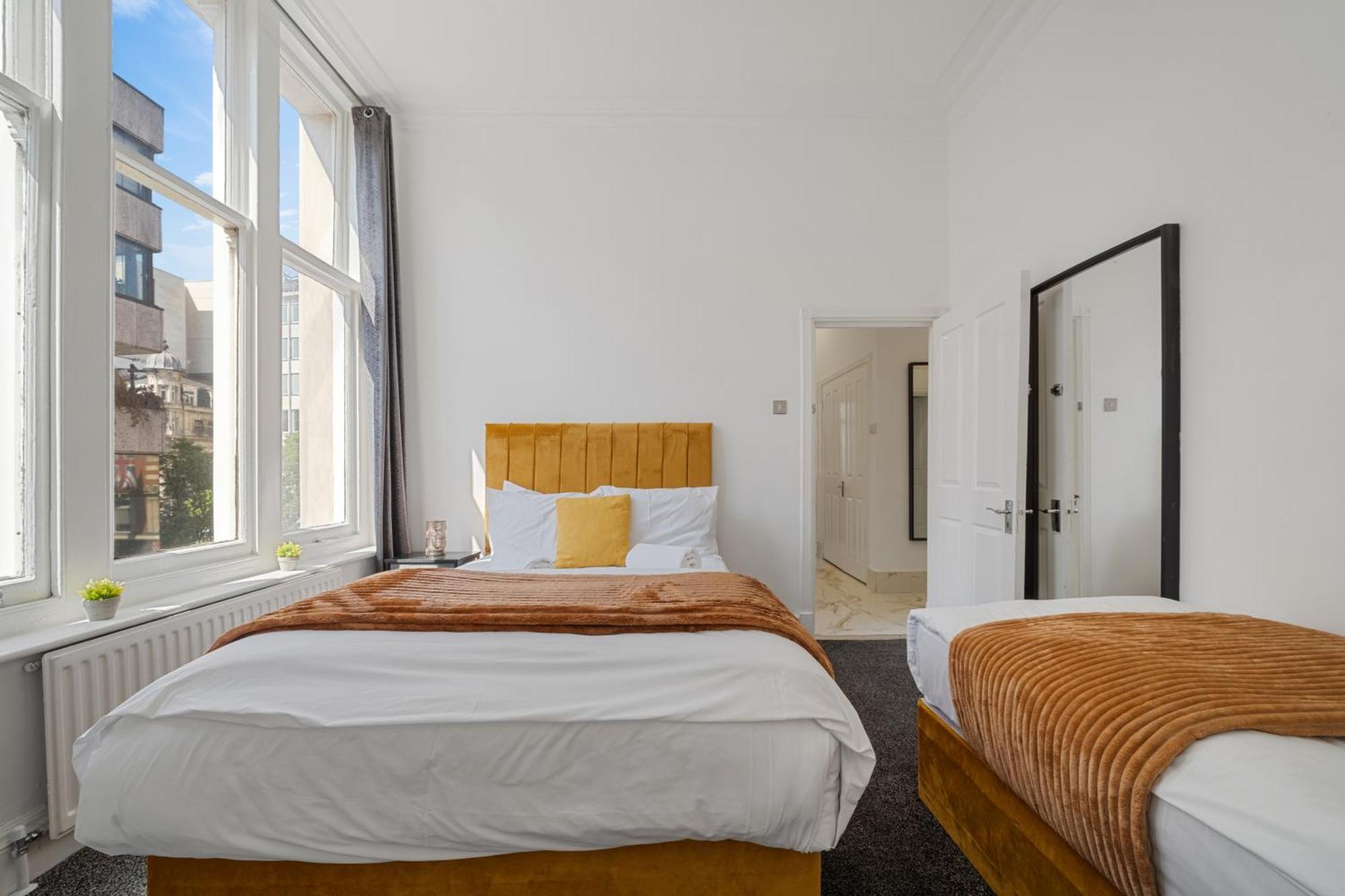 Apartment Spacious 3-bedroom In Exclusive Mayfair 7gc