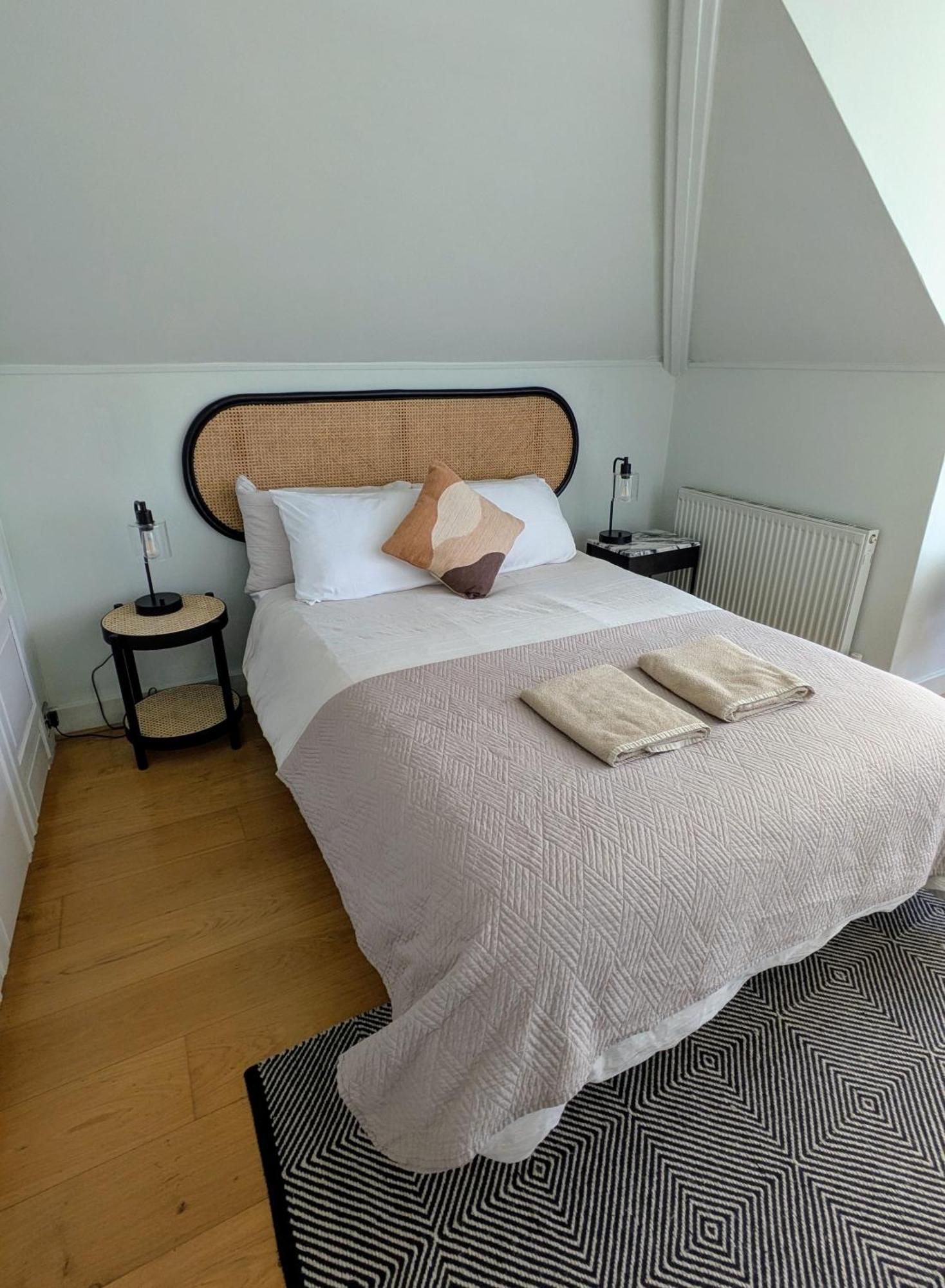 Apartamento Charming Bright 2-bed Heritage Flat, Battersea Park, Londres