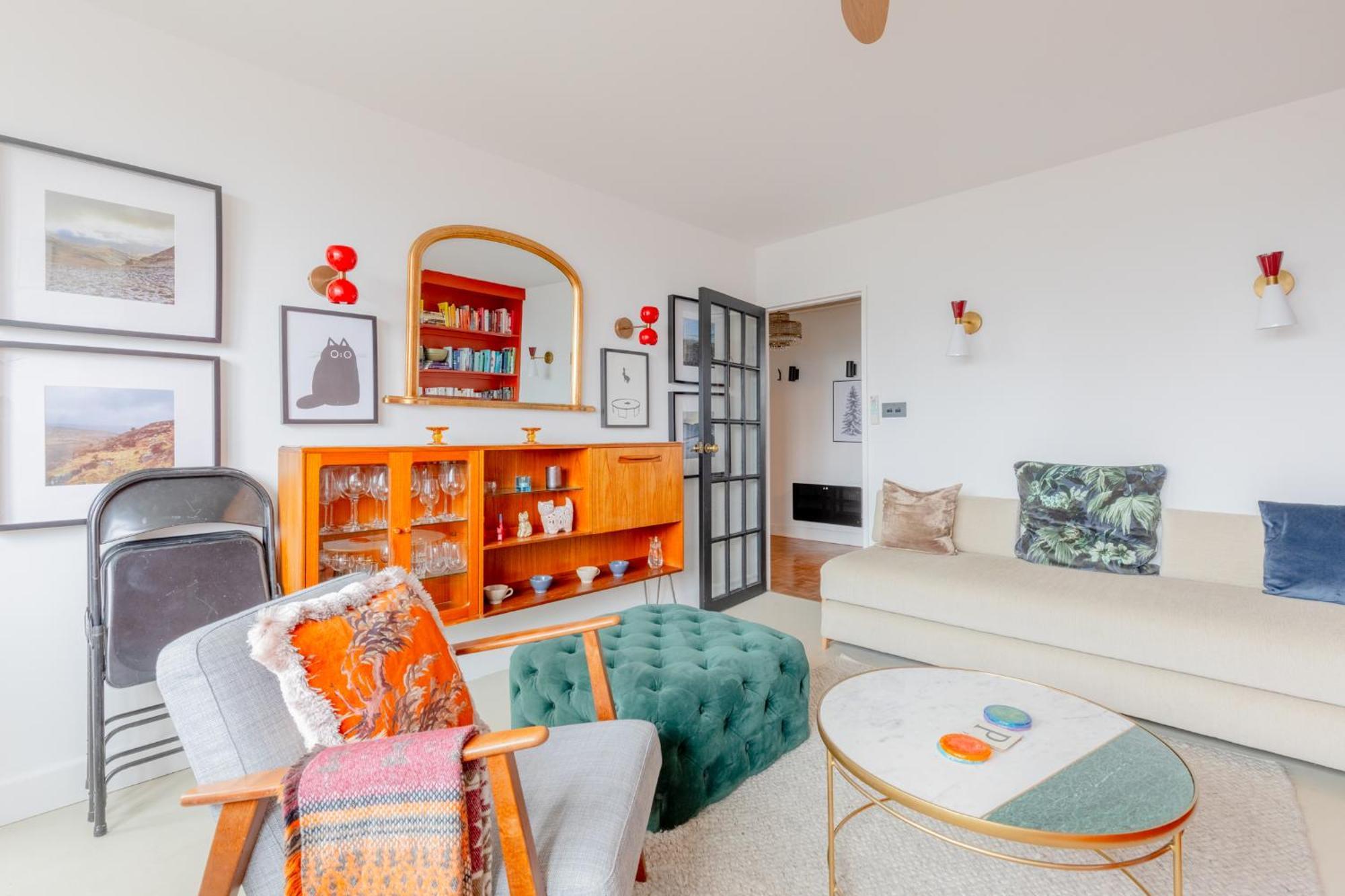 Apartment Bright And Stylish 2bd In Old Street W Views *
