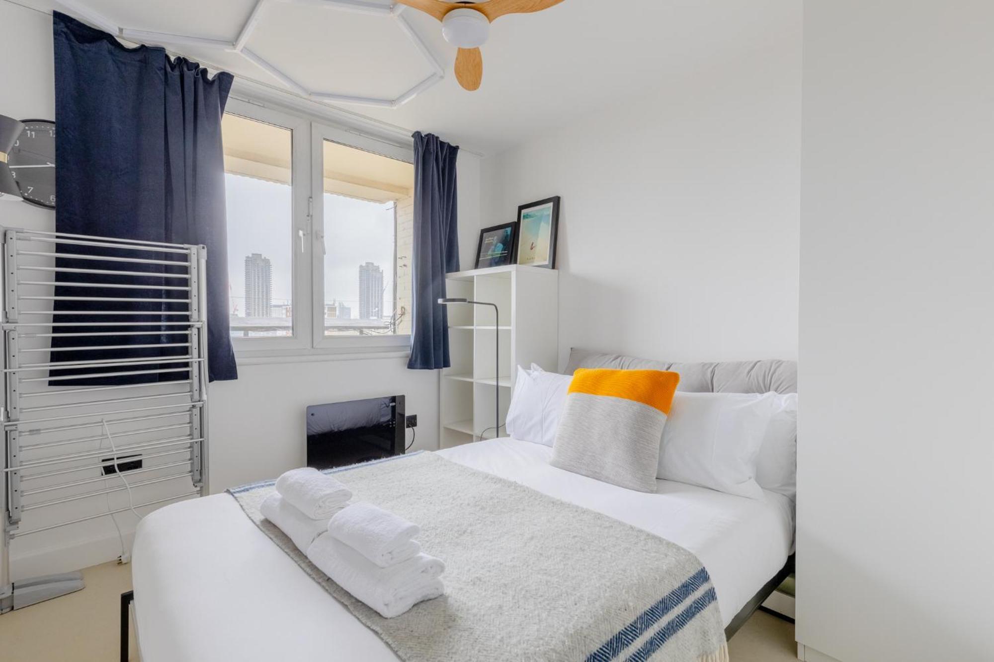 Apartment Bright And Stylish 2bd In Old Street W Views London