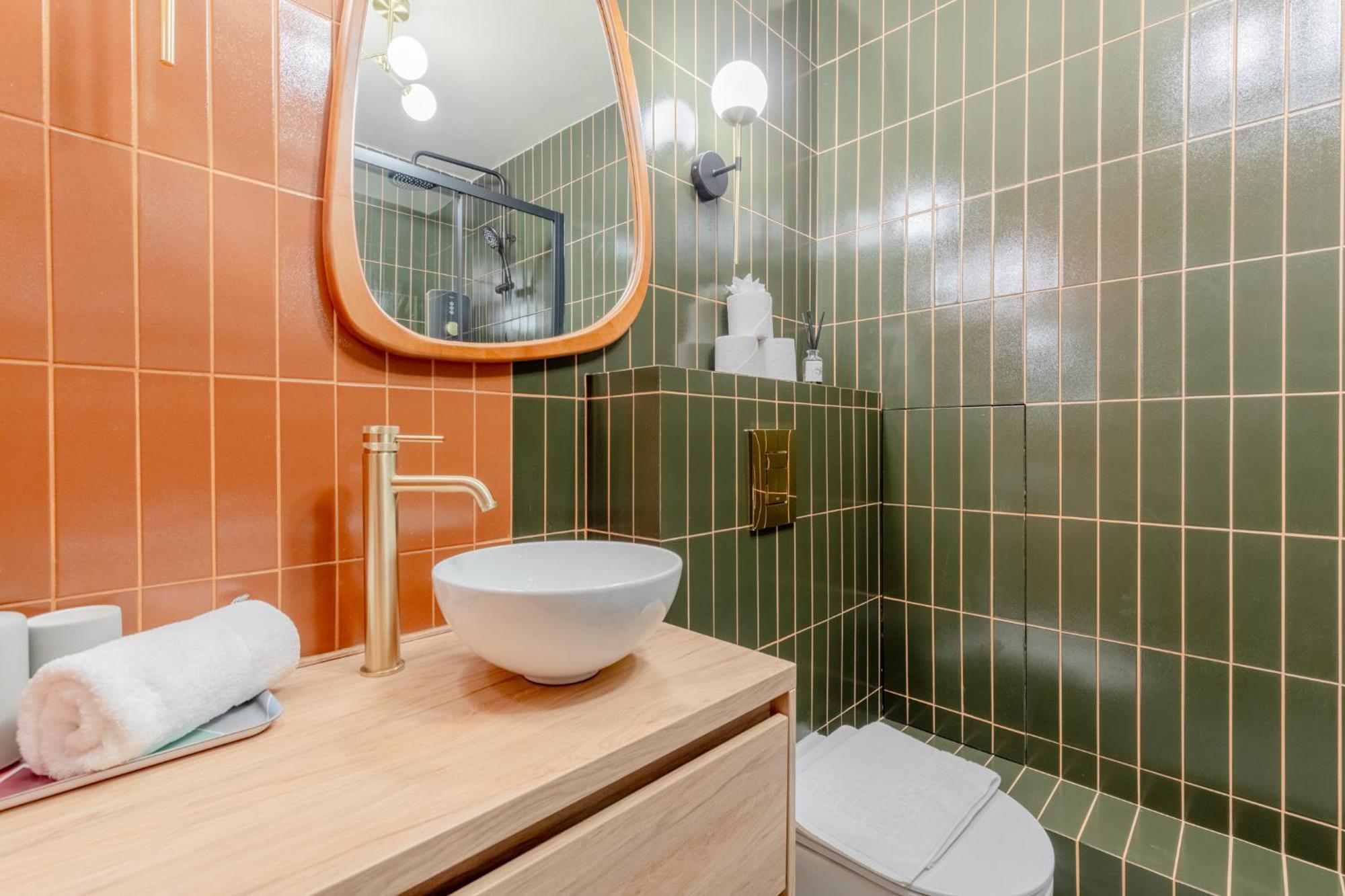 Bright And Stylish 2bd In Old Street W Views Apartment