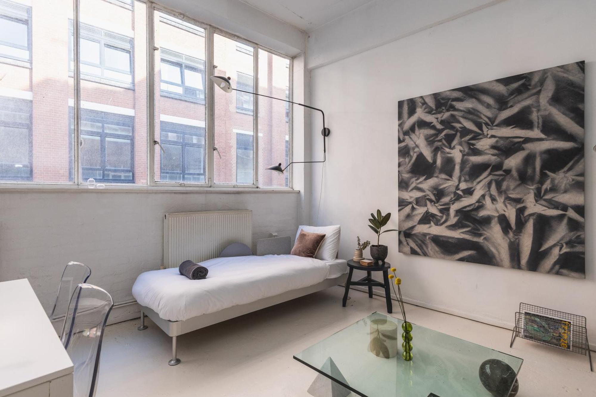 Apartment Bright & Spacious 2br Flat, Great Transport Links
