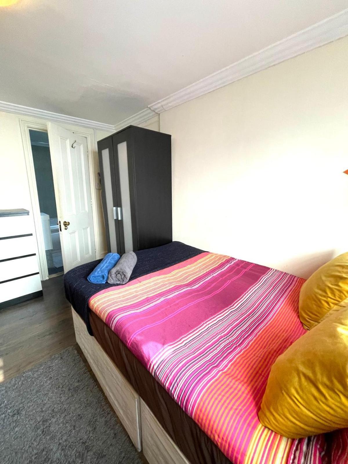 Charring Cross London, Prime Location Homestay