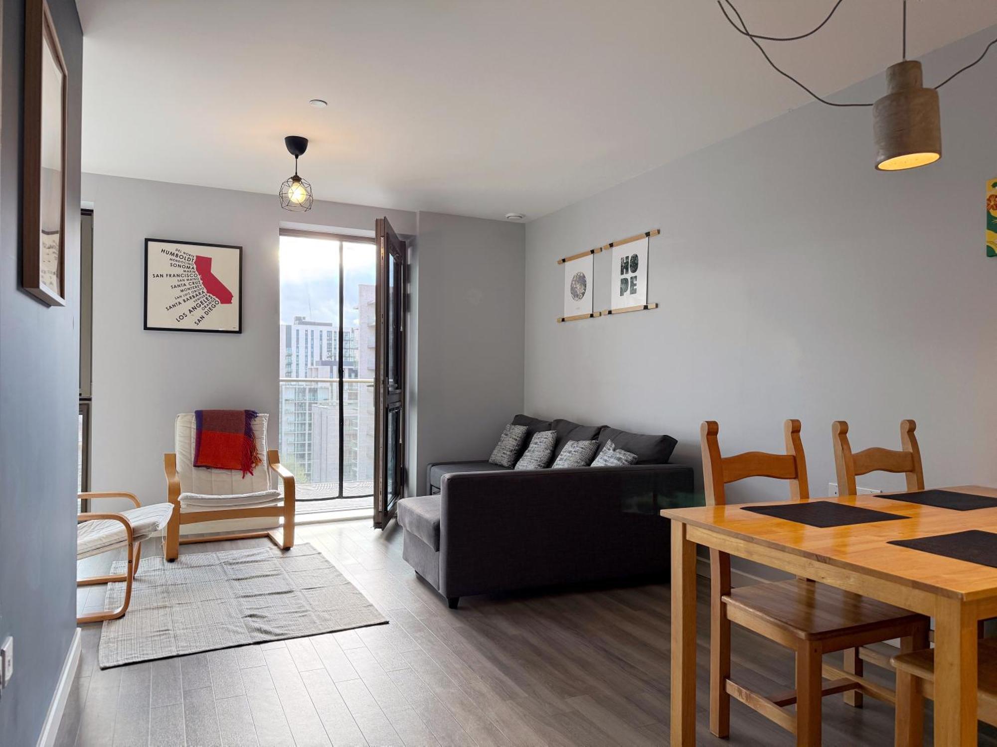 George's Place In Wembley - Close To Wembley Stadium & Wembley Arena