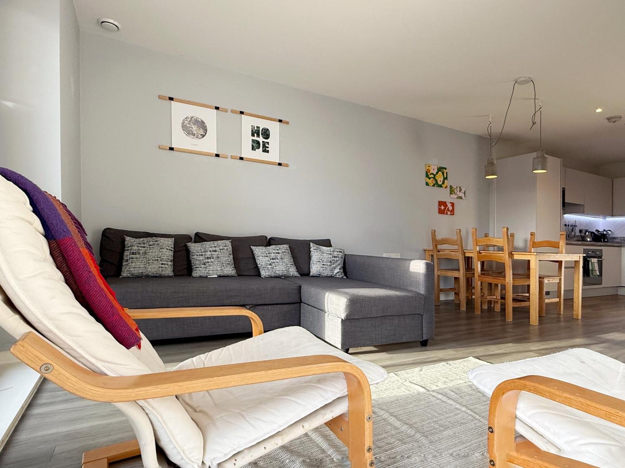George's Place In Wembley - Close To Wembley Stadium & Wembley Arena *