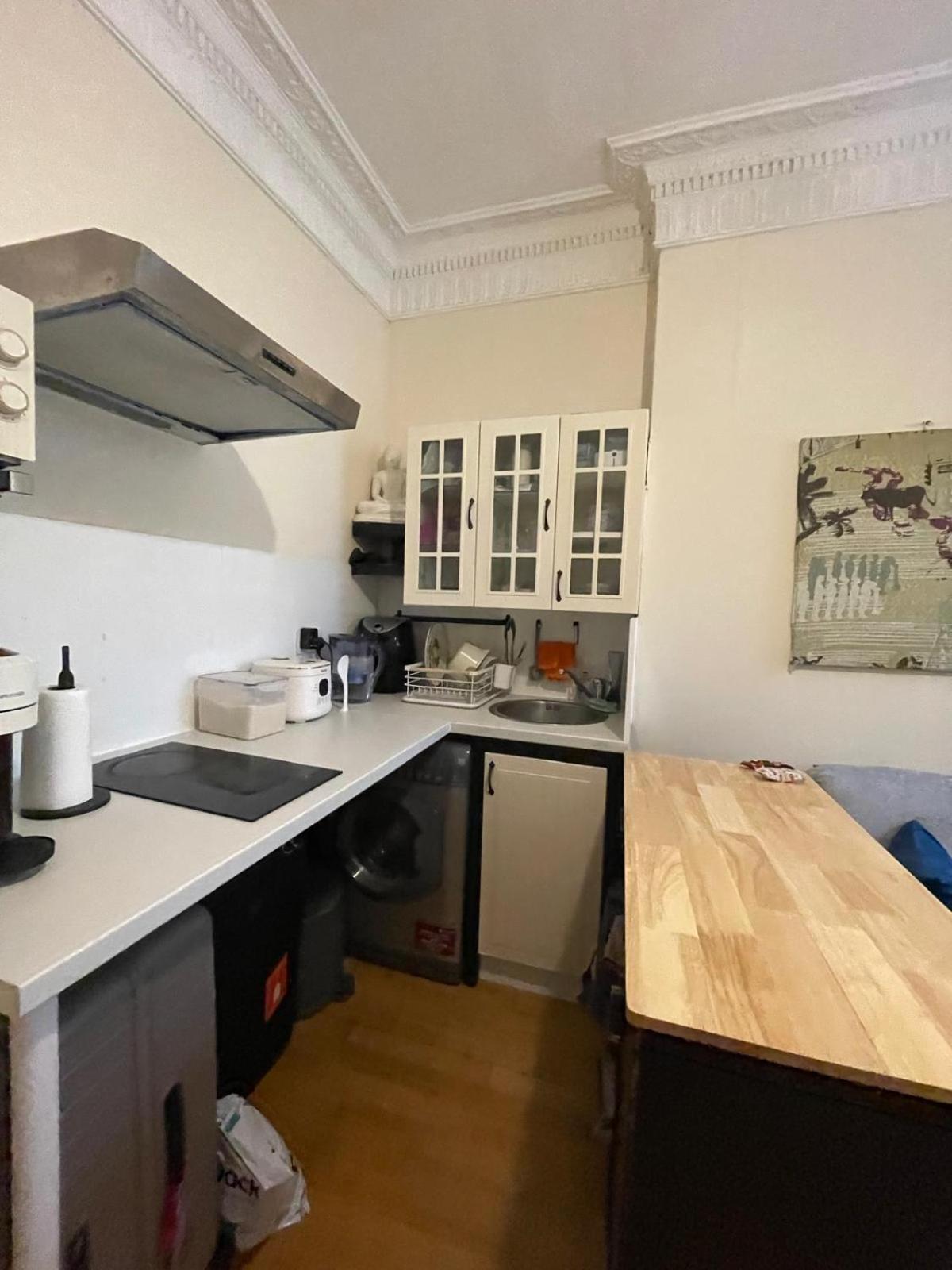 1-bed Flat Craven Street, Westminster,london, Prime Location Apartment London