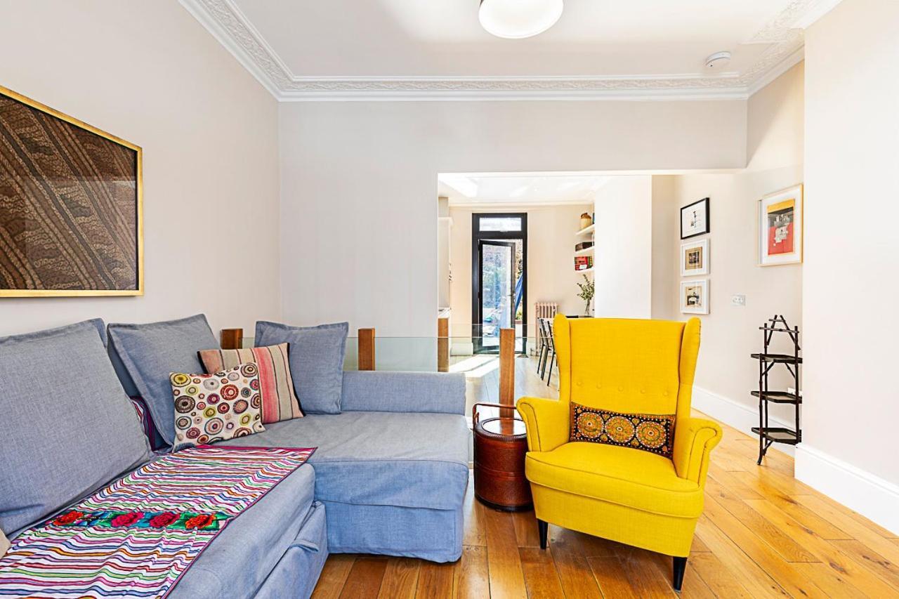 Stylish Kings Cross With Garden Retreat Apartment