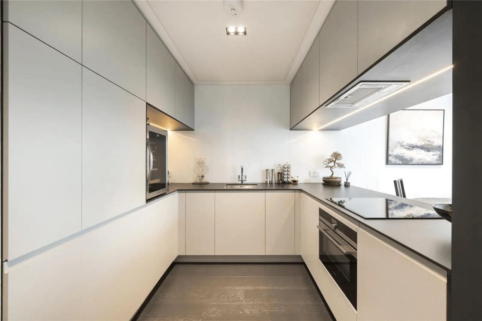 Apartment Luxury Balcony Apartment, Canary Wharf