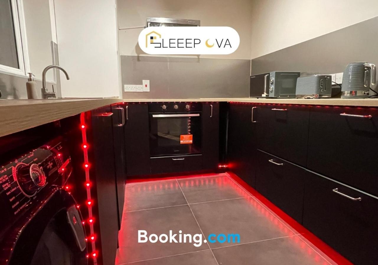 Premium Offers L Last-minute Escape L Luxury & Spacious 2 Bedroom Flat Families Business Relocation Sleepova Short Lets & Serviced London