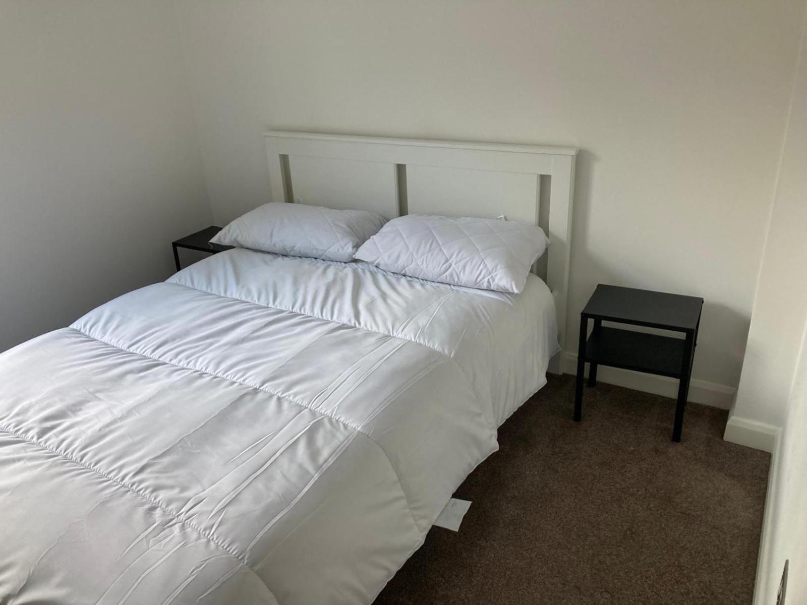 Cosy Modern 2 Bedroom Trafalgar Square * London