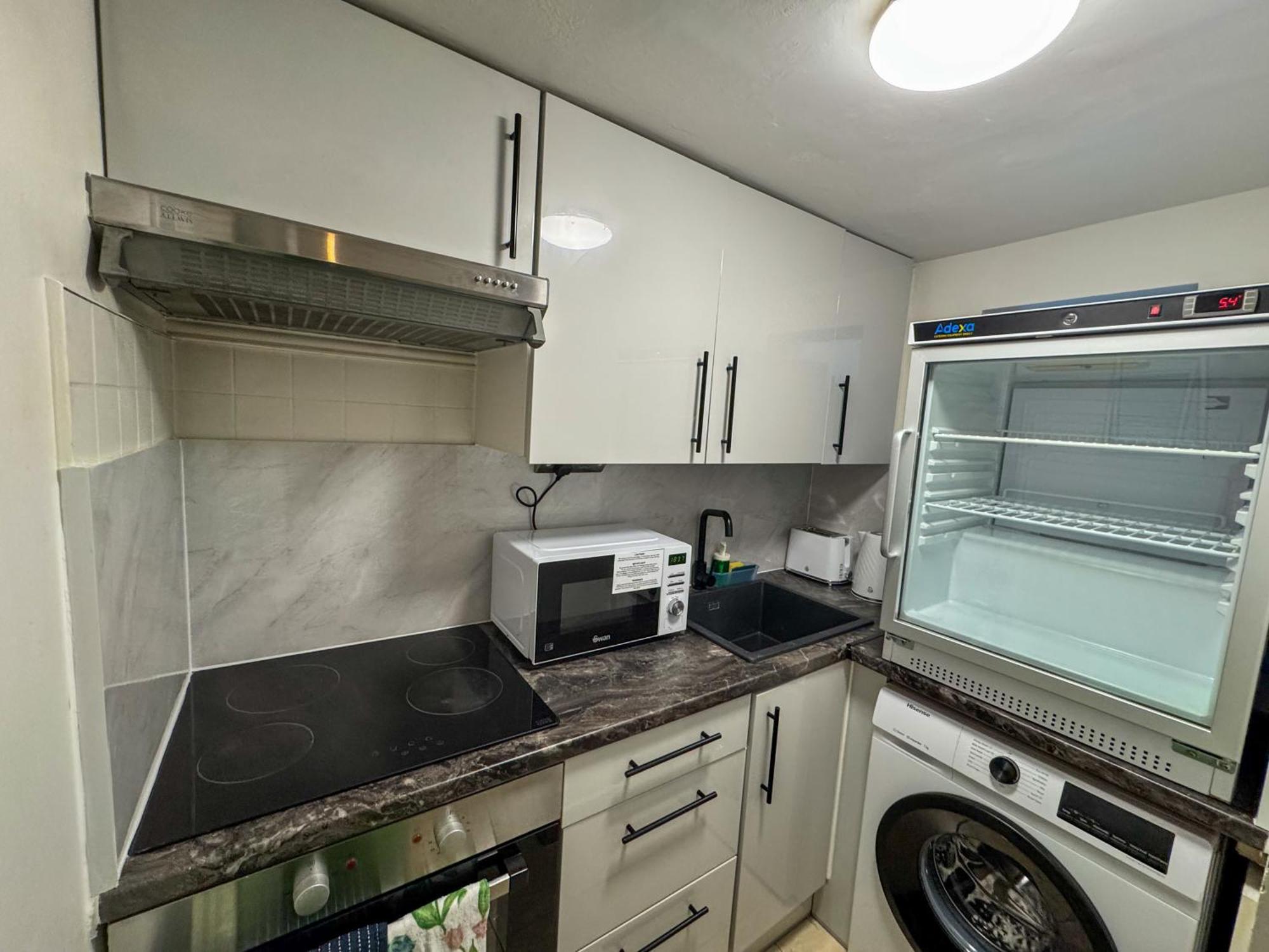 Queensborough Apartment, Apartment London