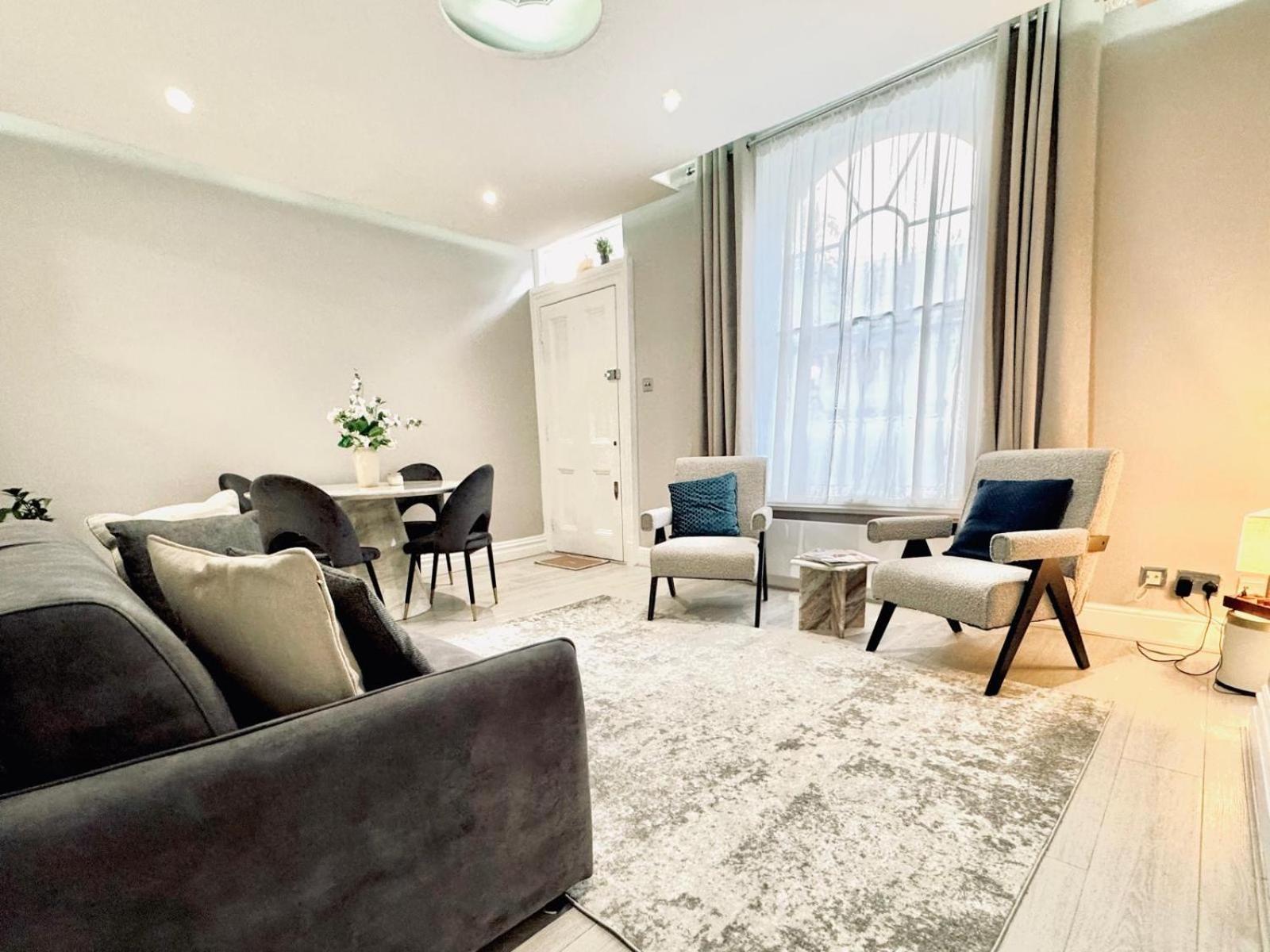 Stunning 2br In The Heart Of Chelsea *