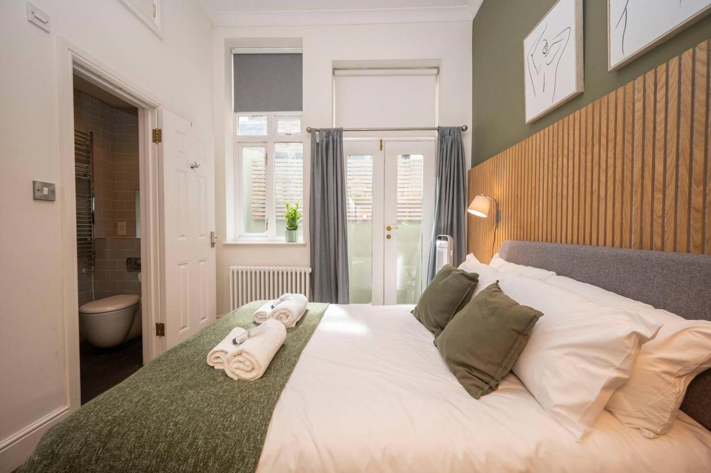 Apartment Cosy Retreat For Two Off Upper St, Islington Pass The Keys London
