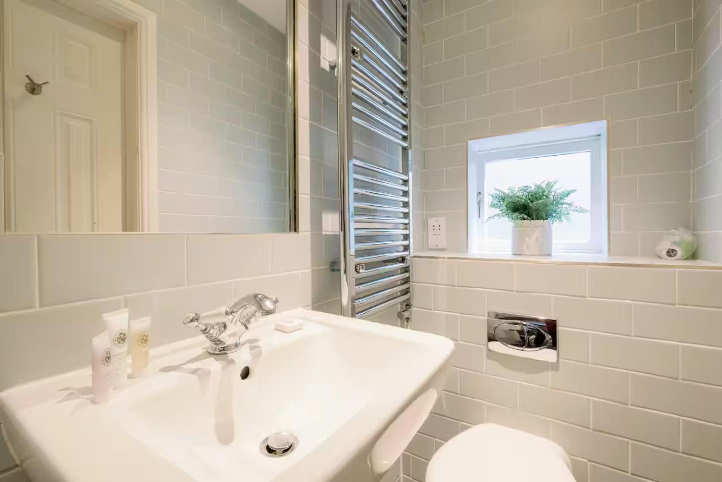 Apartment Cosy Retreat For Two Off Upper St, Islington Pass The Keys London