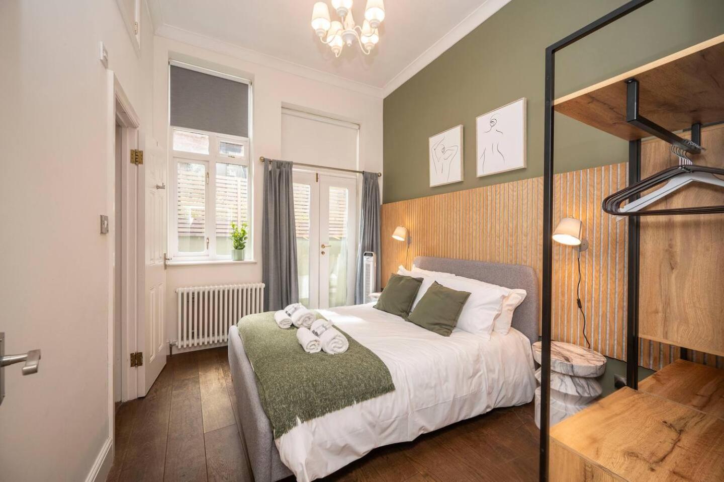 Cosy Retreat For Two Off Upper St, Islington Pass The Keys * London