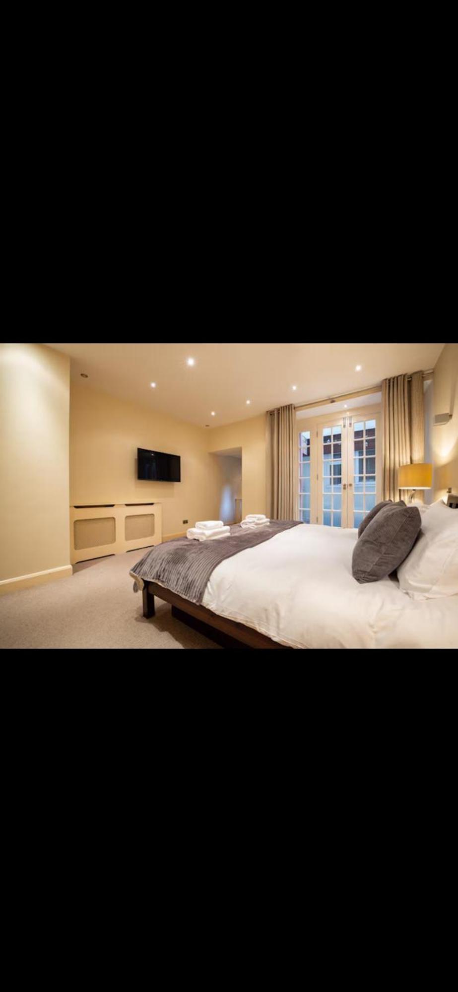 The Mayfair Majesty