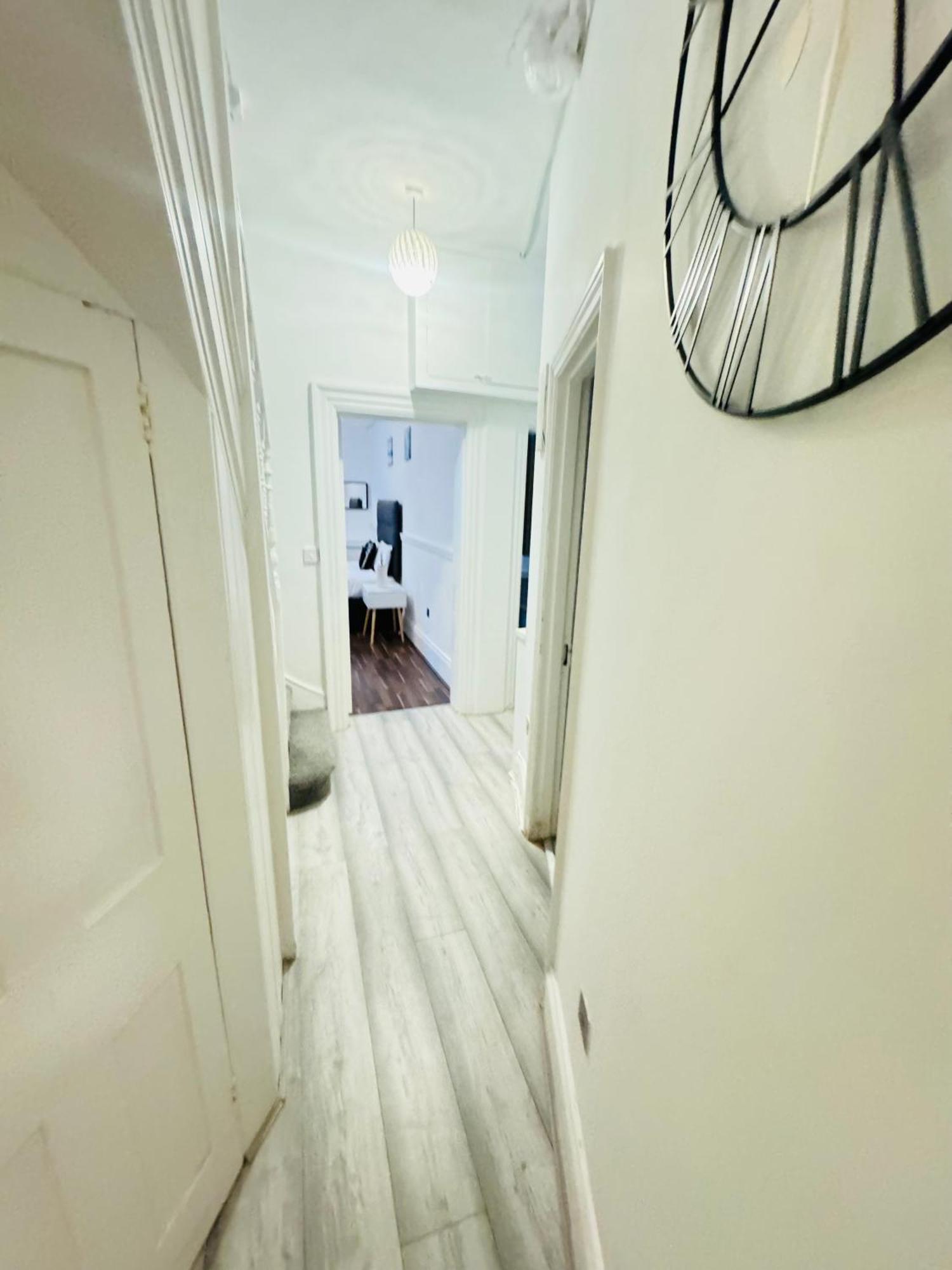 Family Four Bedroom Near Oxford Street London