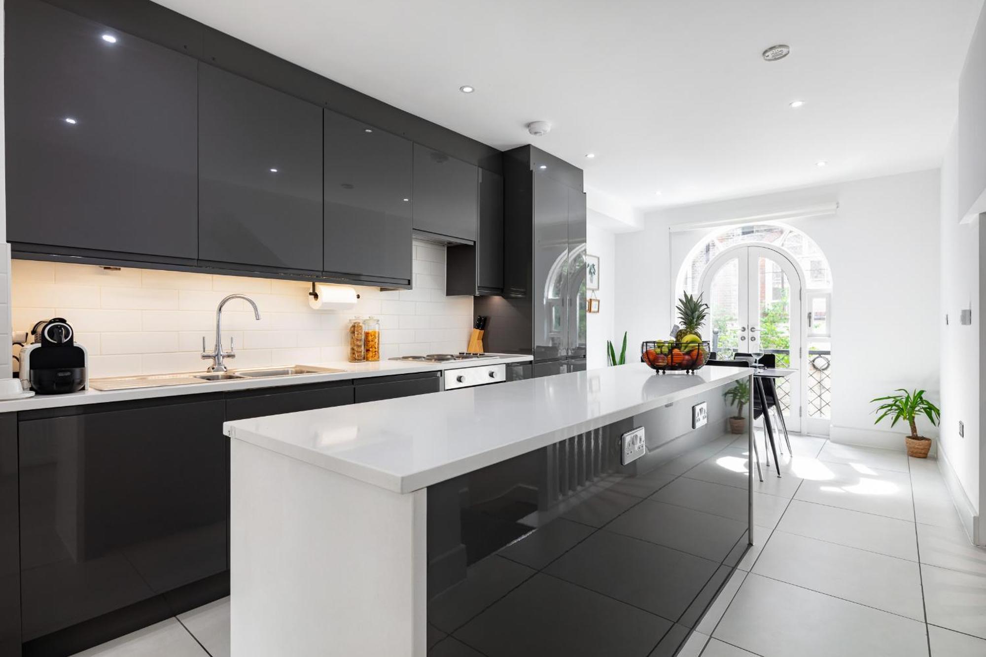 Stylish 2br With Garden By St Pancras International Apartment *