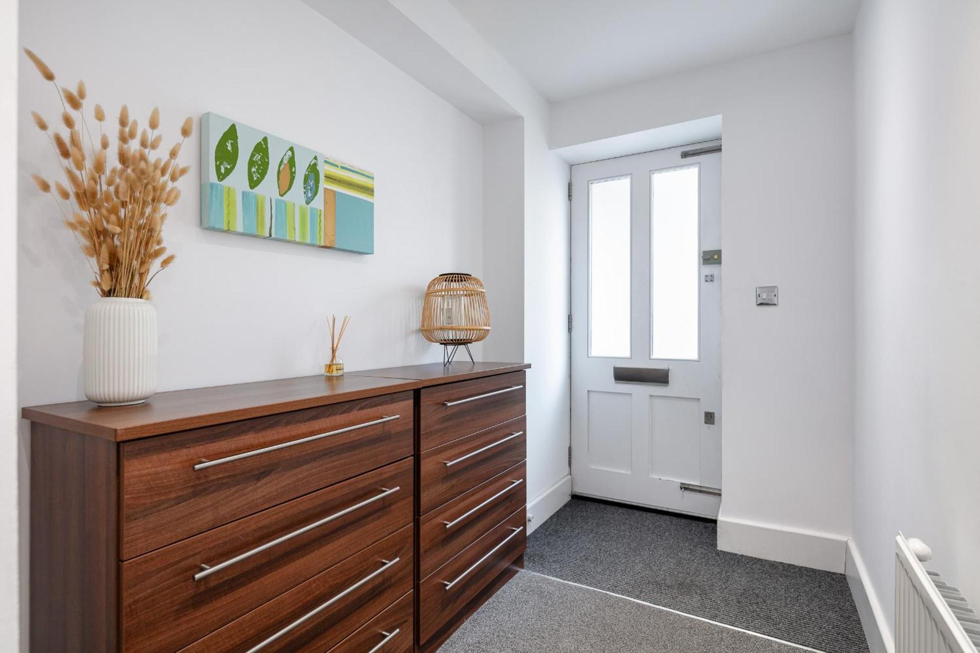 Stylish 2br With Garden By St Pancras International London
