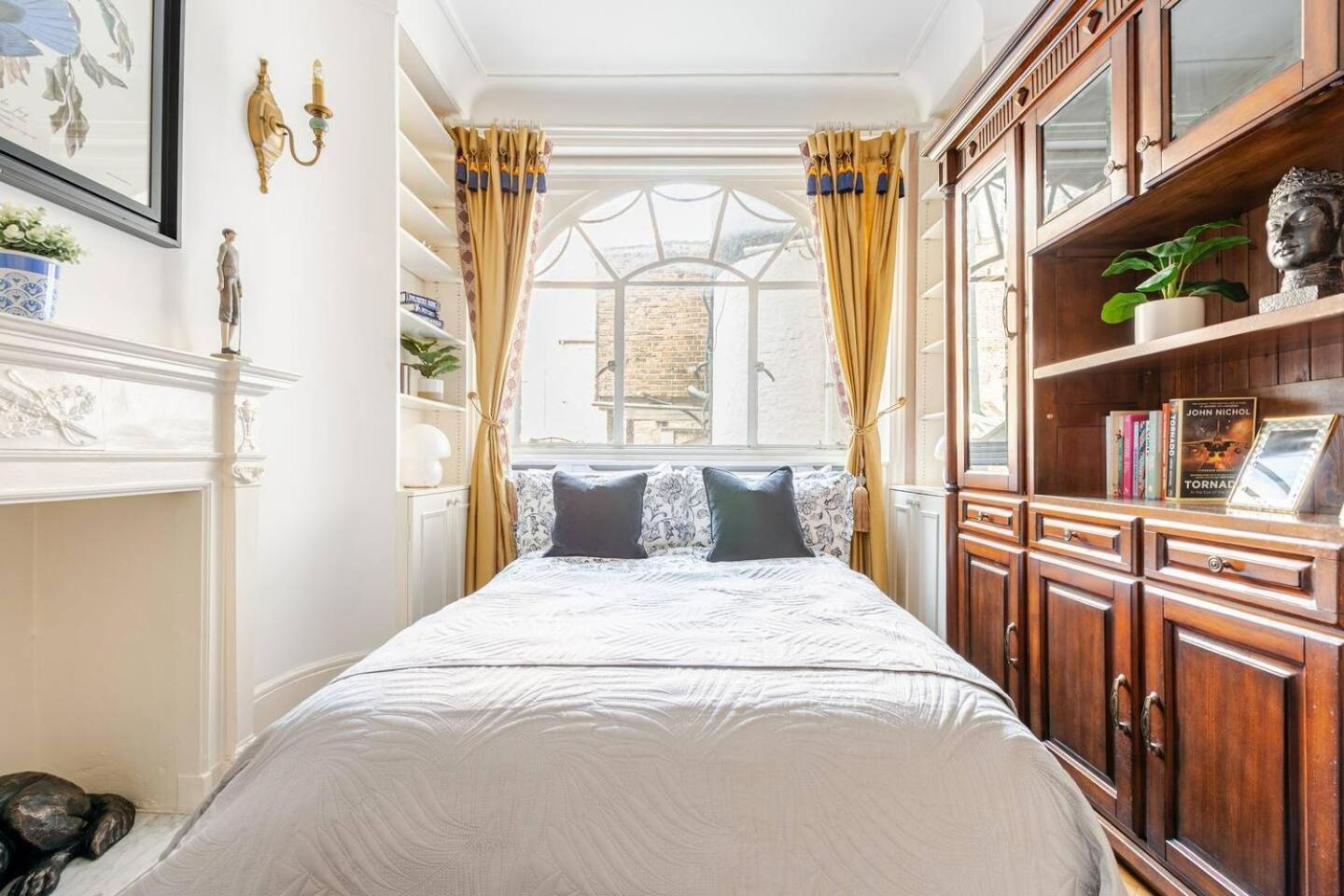 Apartment Private 2 Bed Cosy By Royal Palace London