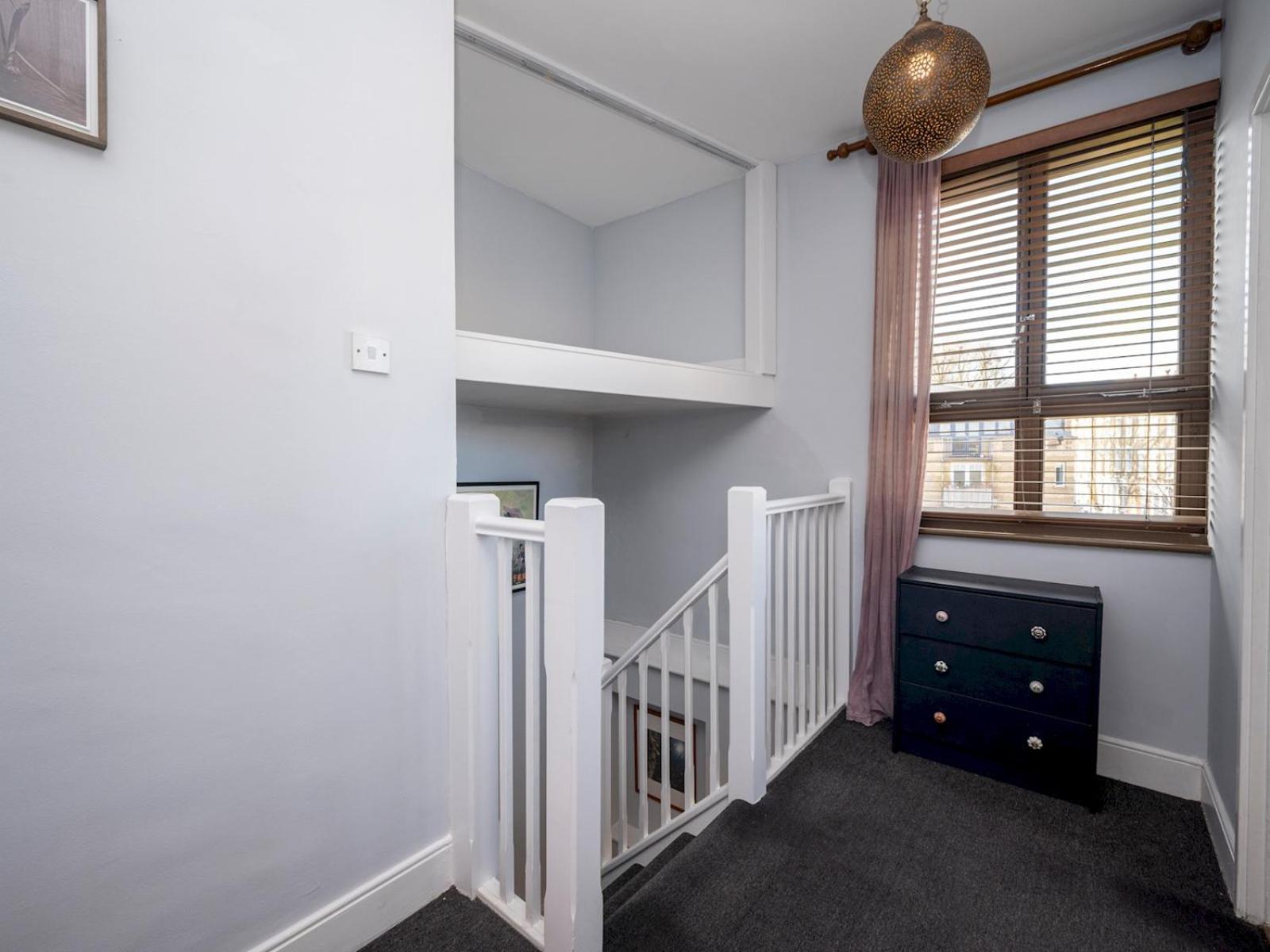 Pass The Keys Unique 1 Bed Over 3 Floors With Private Terrace Holiday home *
