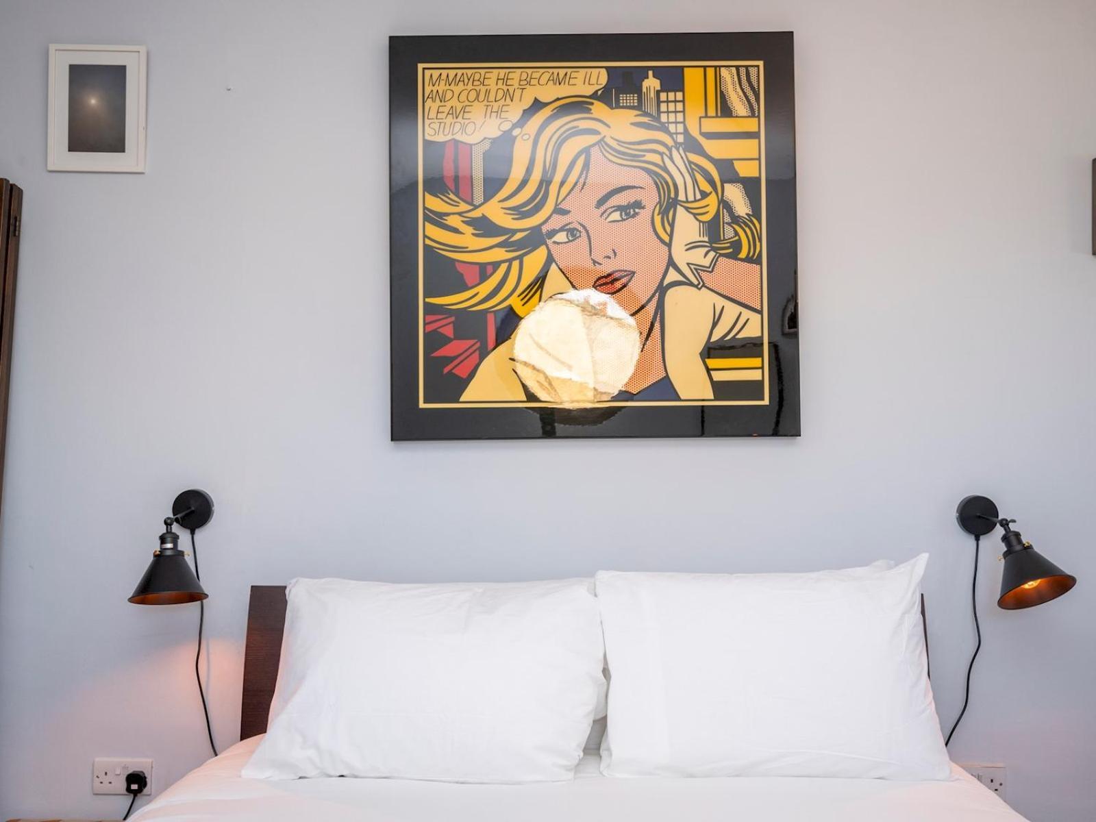 Pass The Keys Unique 1 Bed Over 3 Floors With Private Terrace London