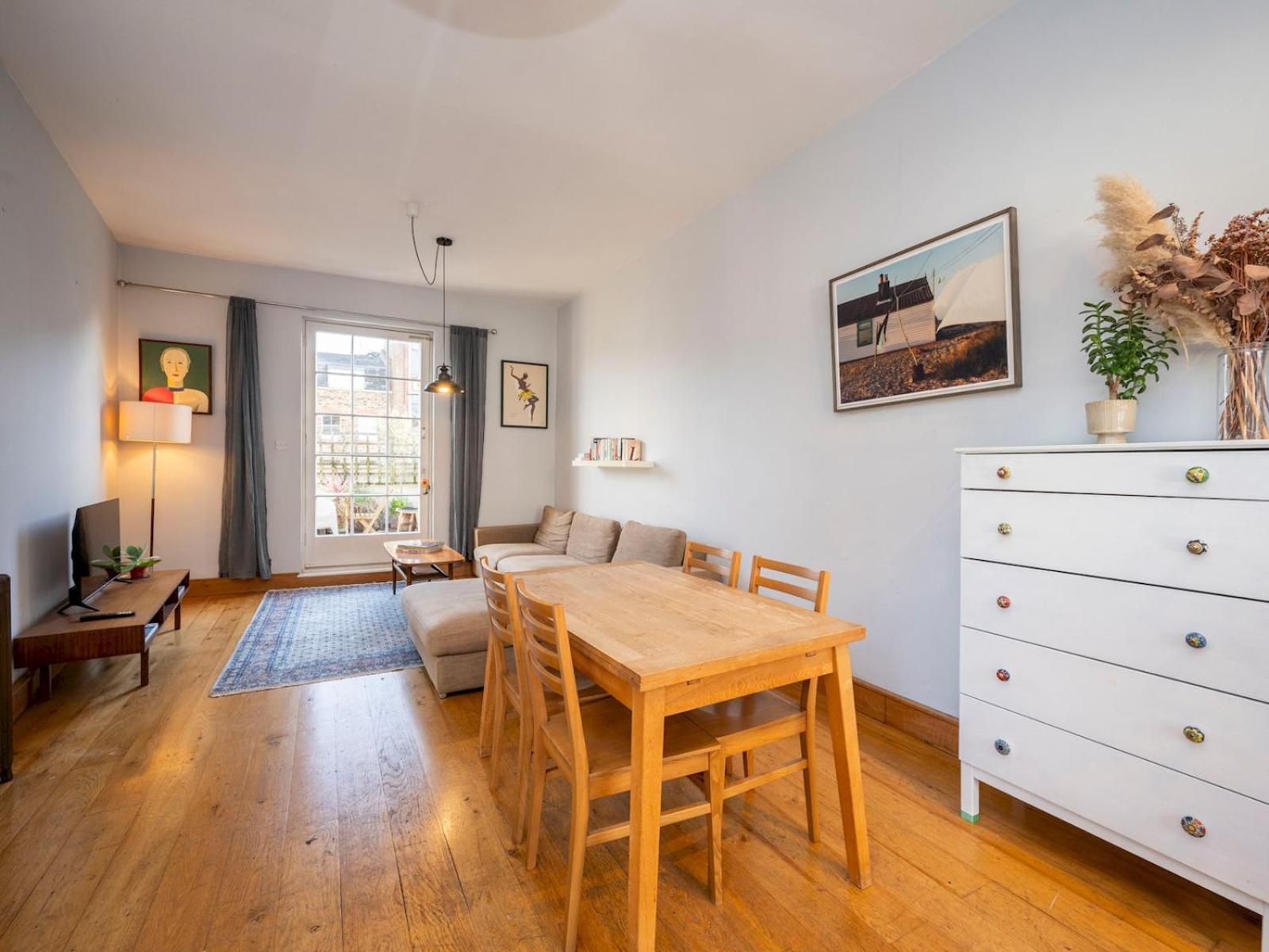 Pass The Keys Unique 1 Bed Over 3 Floors With Private Terrace * London