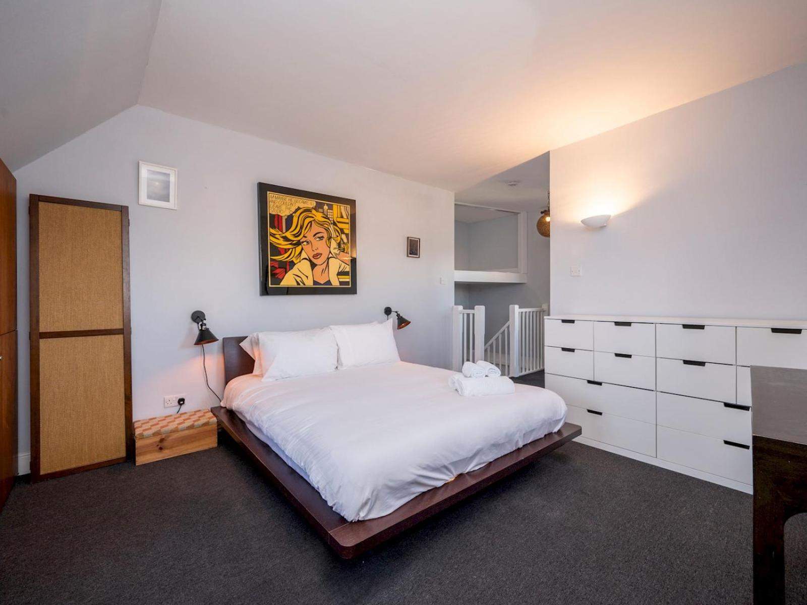 Pass The Keys Unique 1 Bed Over 3 Floors With Private Terrace