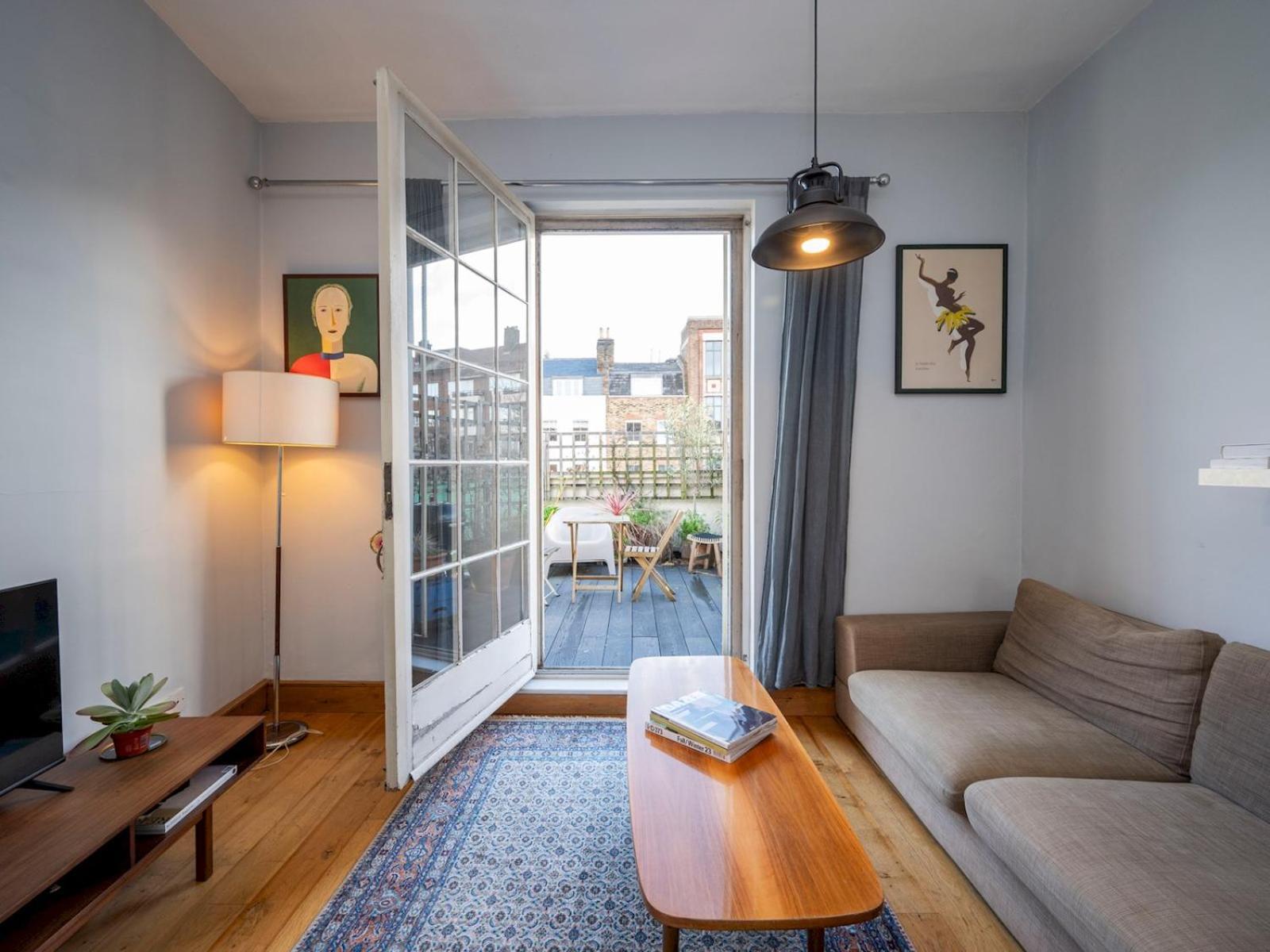 Holiday home Pass The Keys Unique 1 Bed Over 3 Floors With Private Terrace