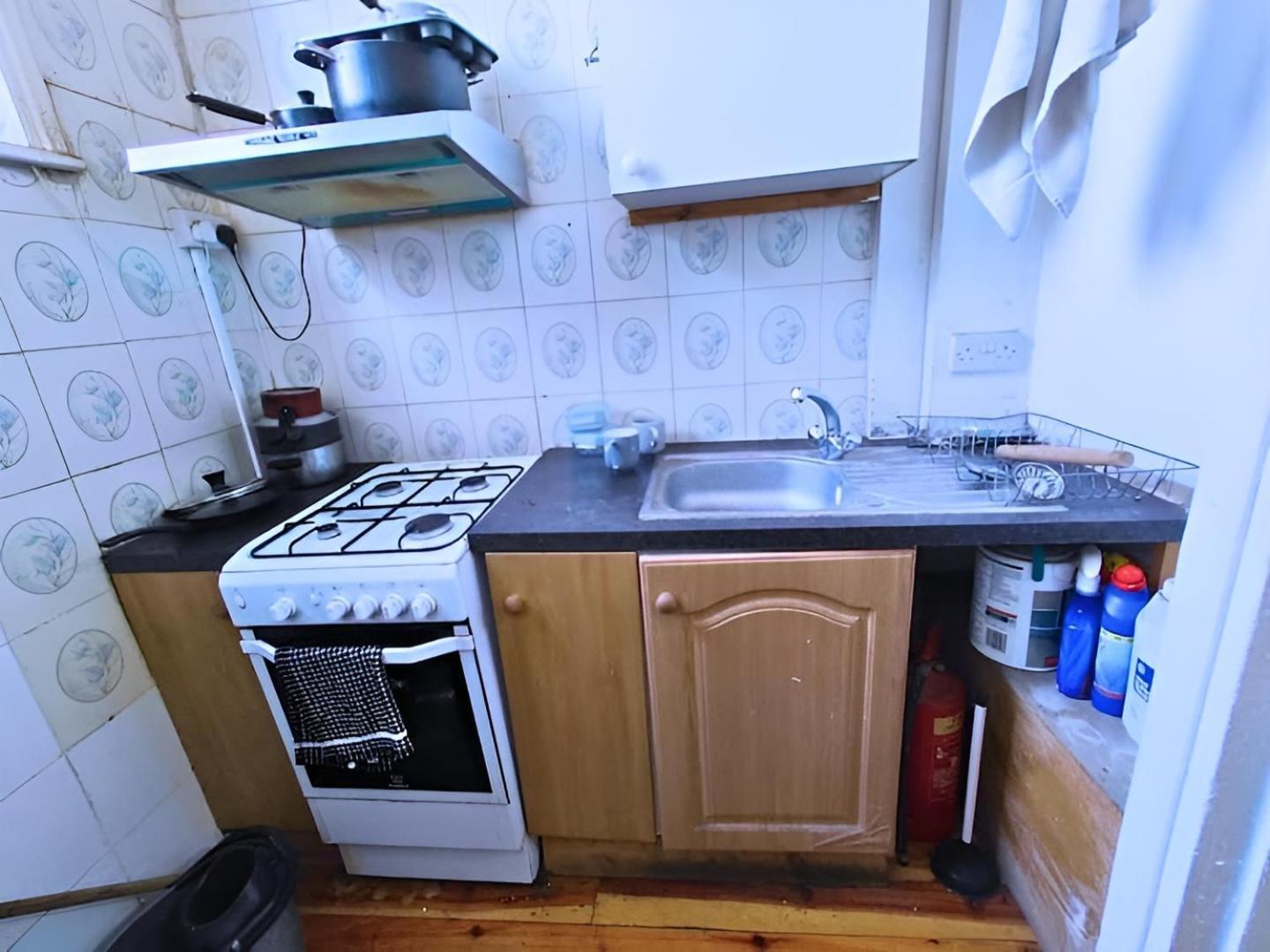 East Escape Guest house London
