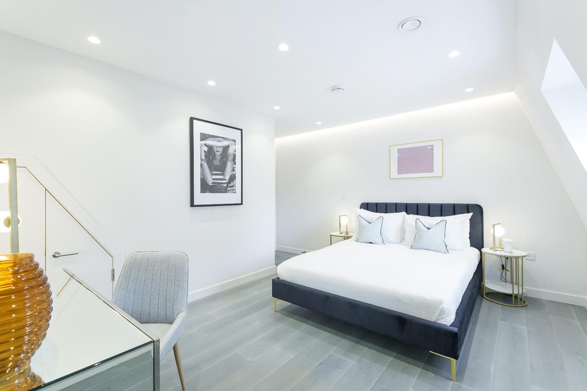 Urban Chic - York Street *