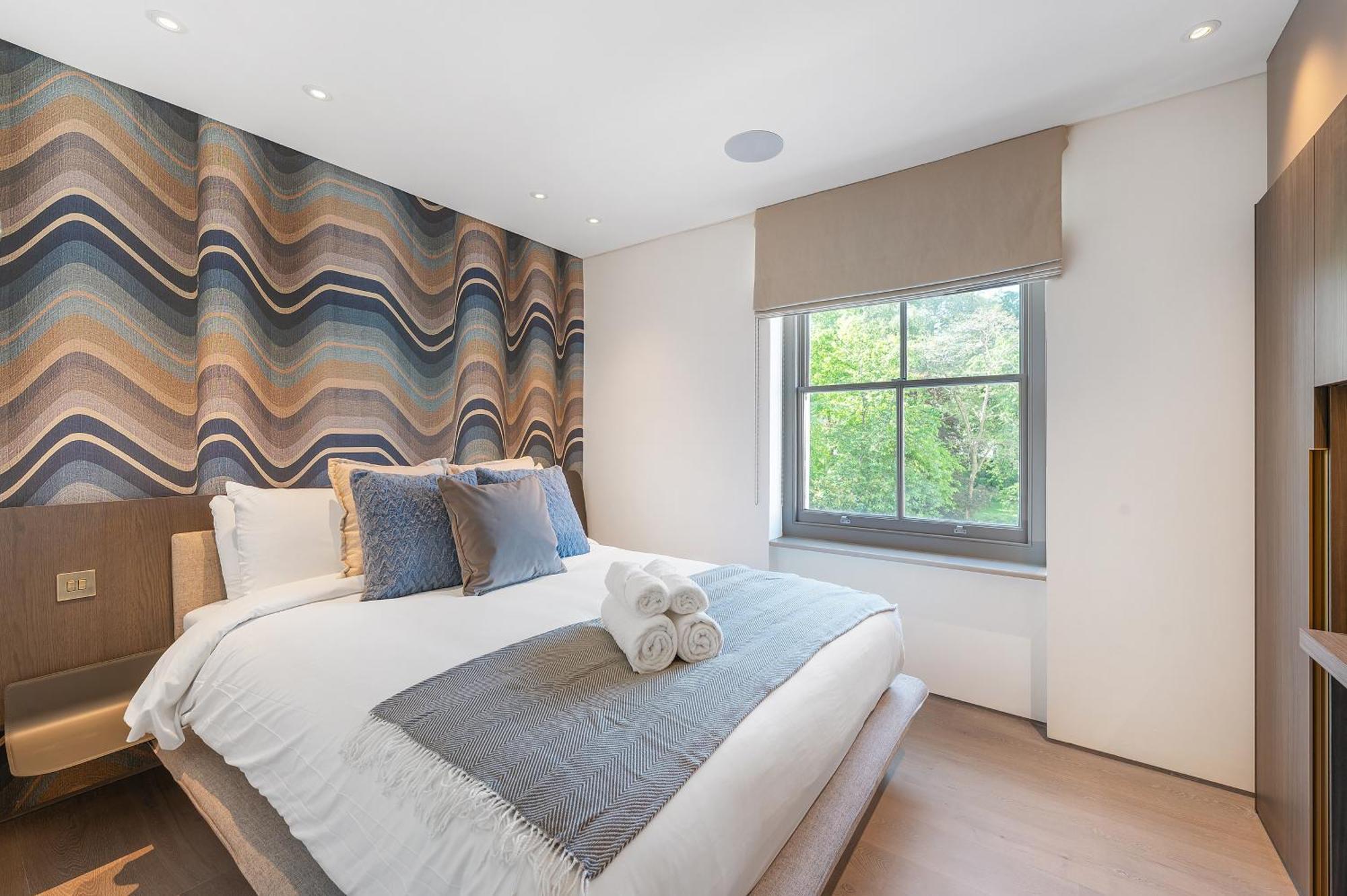 Brand New Refurbishment Townhouse In Notting Hill Near Portobello Road With Ac Air Conditioning & Roof Terrace Apartment *