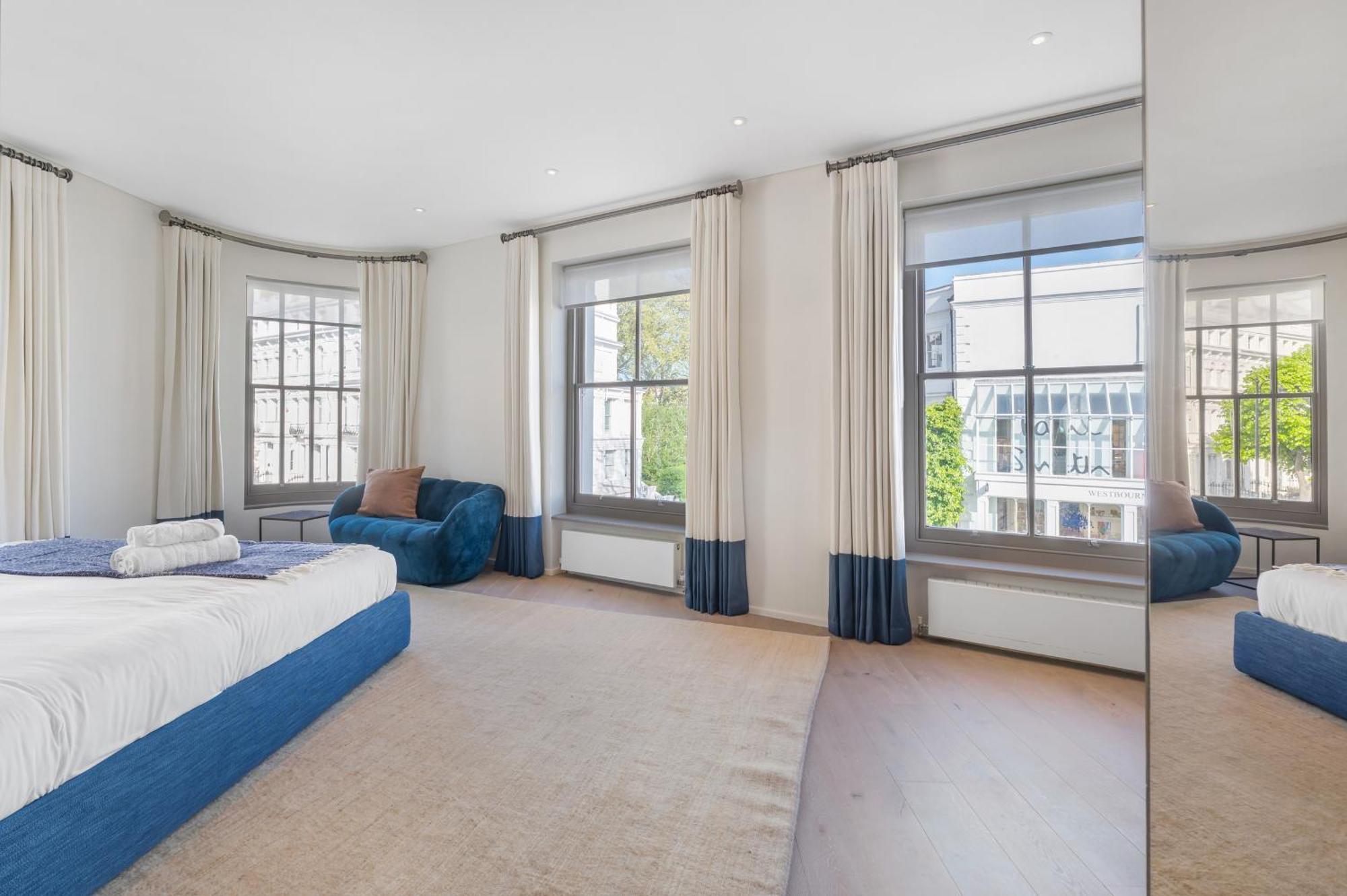 Brand New Refurbishment Townhouse In Notting Hill Near Portobello Road With Ac Air Conditioning & Roof Terrace * London