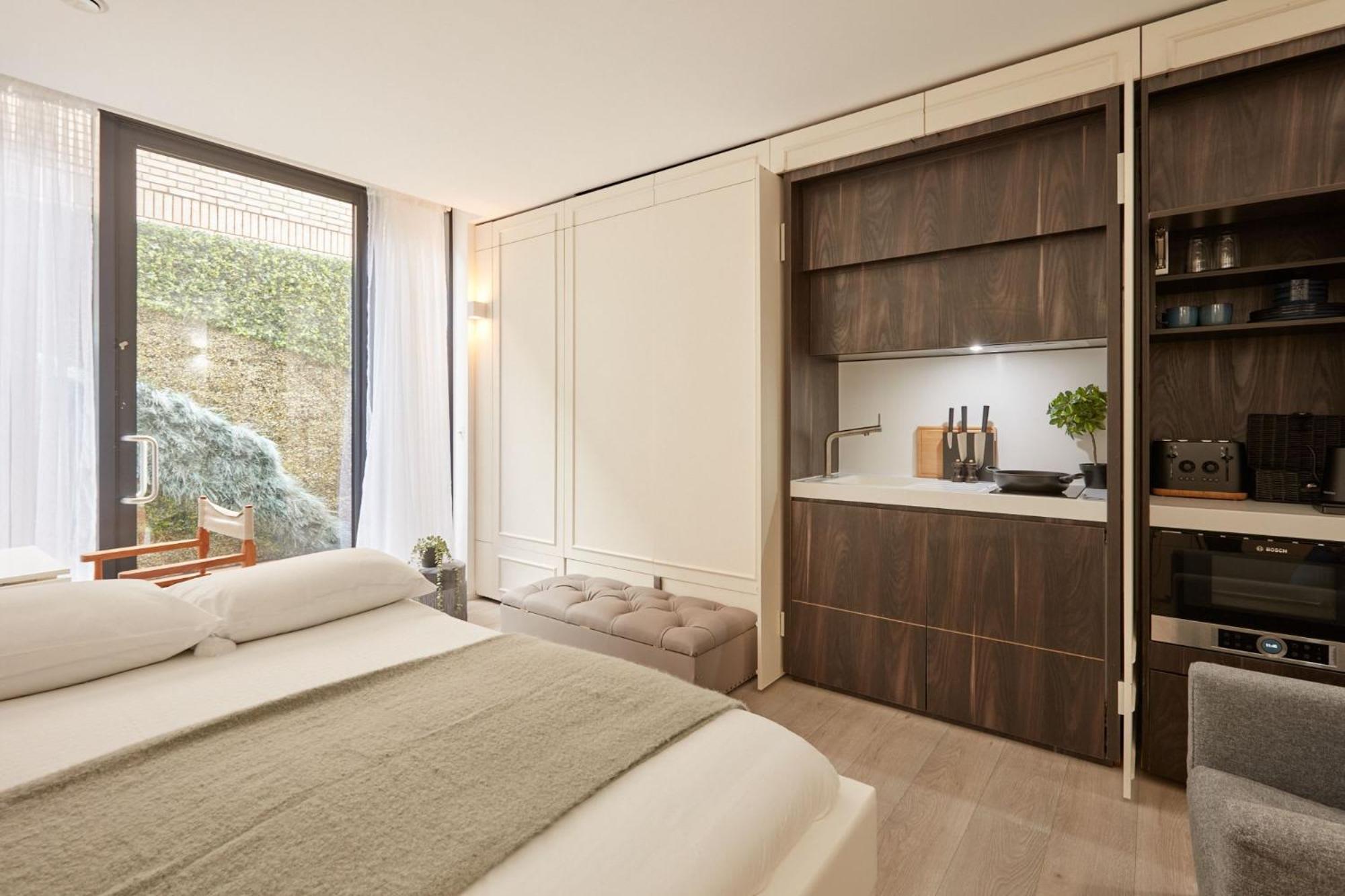 Luxury West London Living In Loftus Road London Apartment *