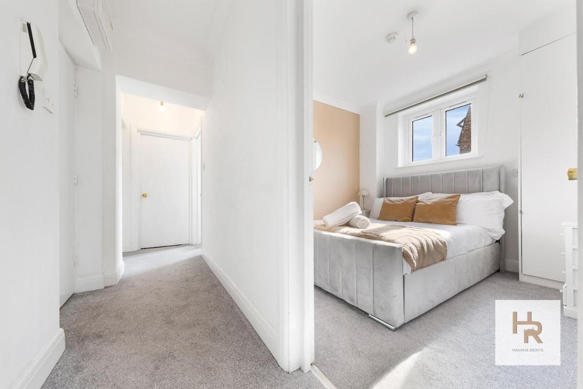 Apartment Prime Location - Stylish Retreat - Wifi & Netflix