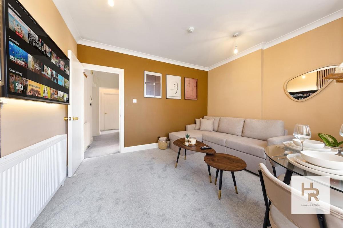 Apartment Prime Location - Stylish Retreat - Wifi & Netflix London