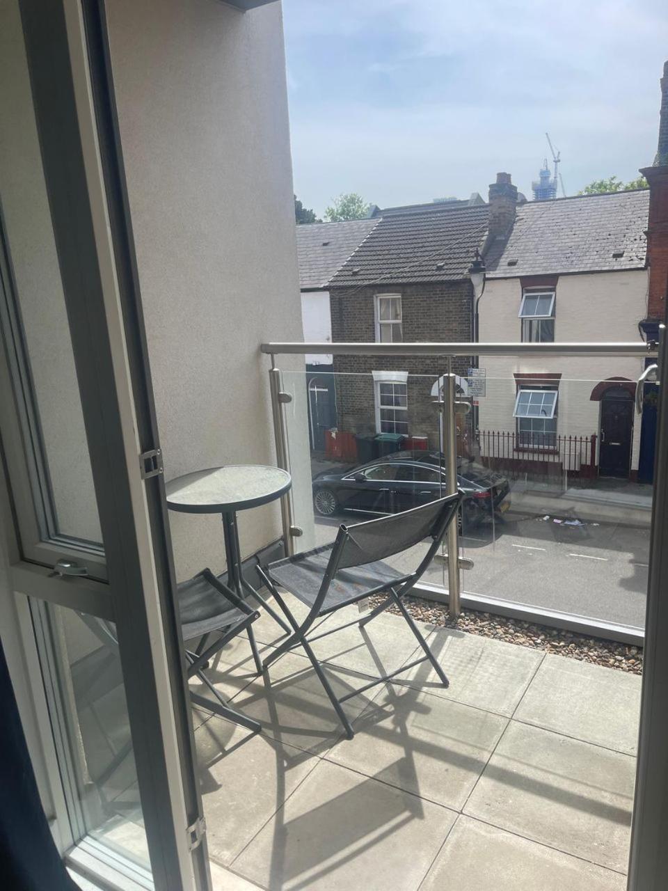 Sweet Ivy One Bedroom Flat Apartment