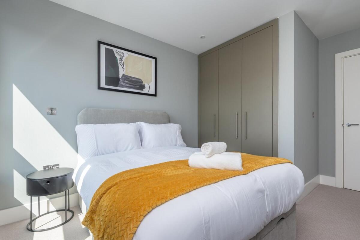 Apartment Stunning With Private Terrace London