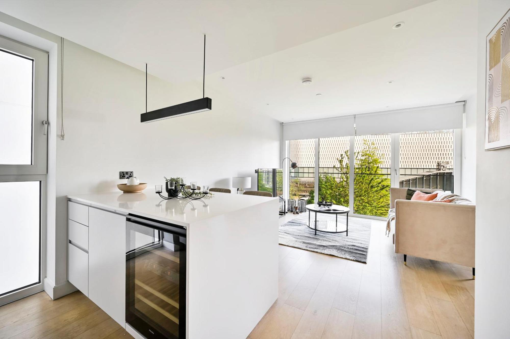 Executive -steps To Tube -quick Access To Apartment London