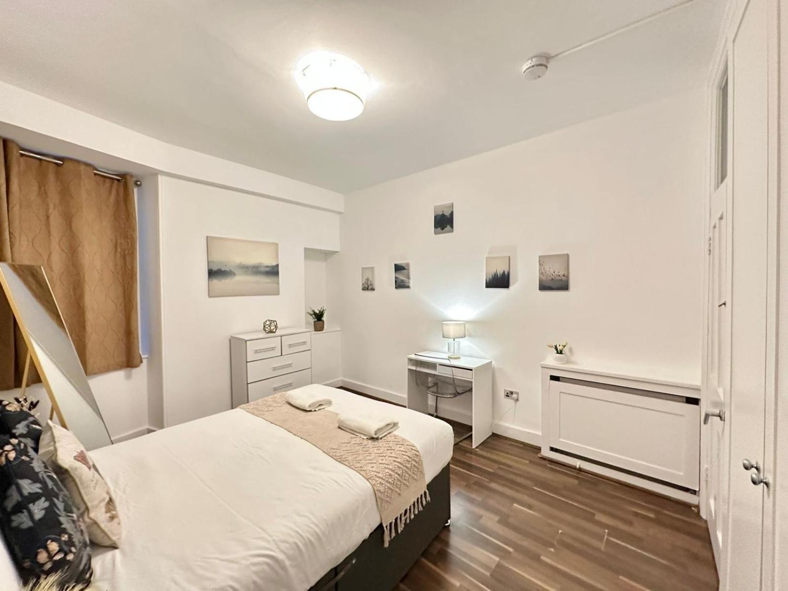 Family Four Bedroom Near Oxford Street * London