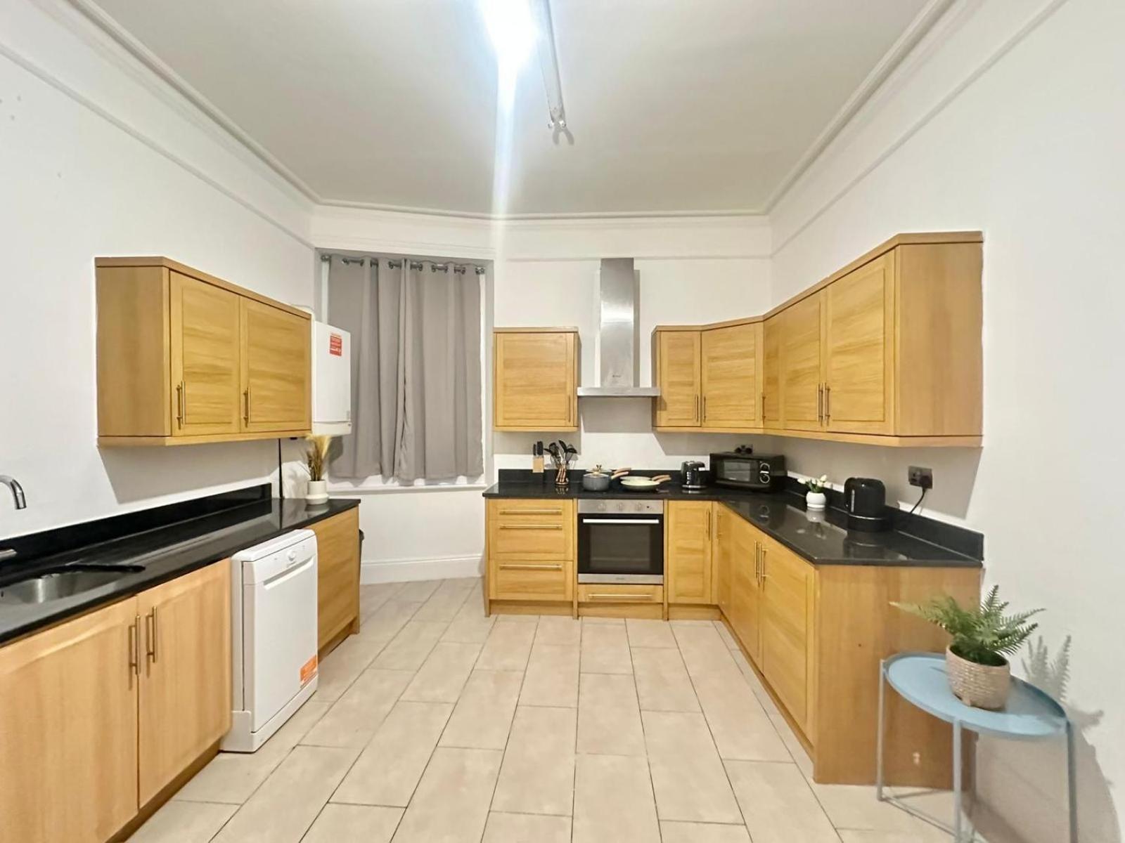 Family Four Bedroom Near Oxford Street *