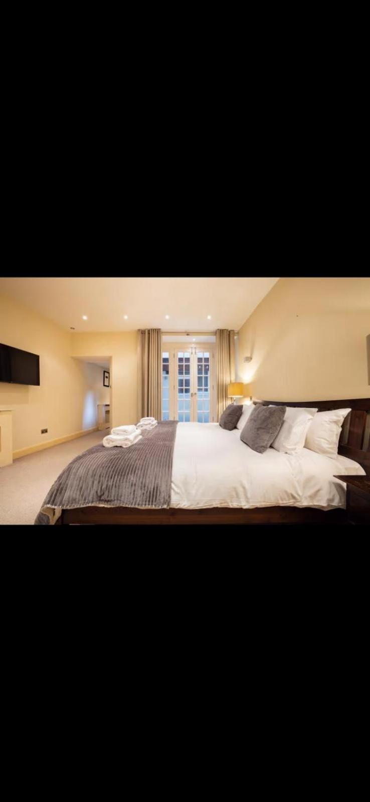 Buckingham Elegance Apartment *