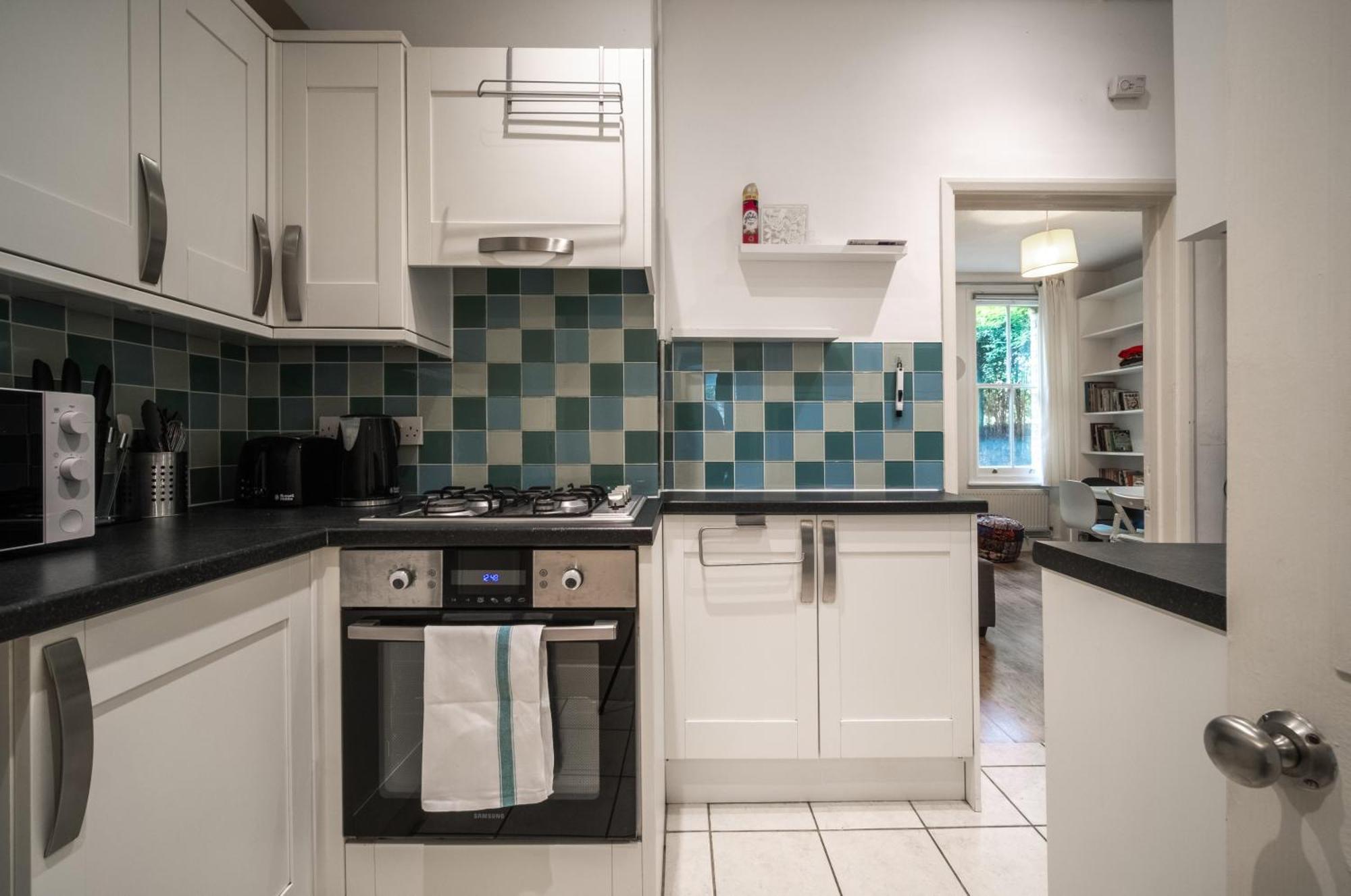 Apartment Well-connected 2bd Flat In Elephant & Castle London
