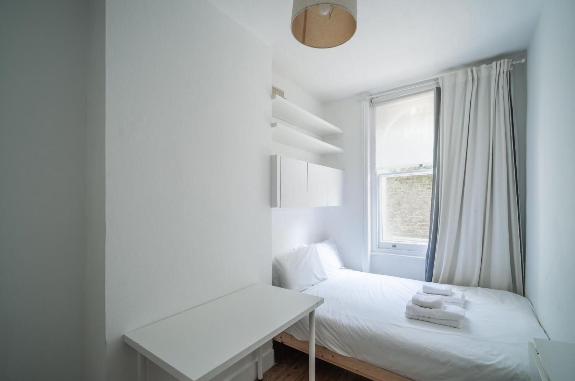Well-connected 2bd Flat In Elephant & Castle *